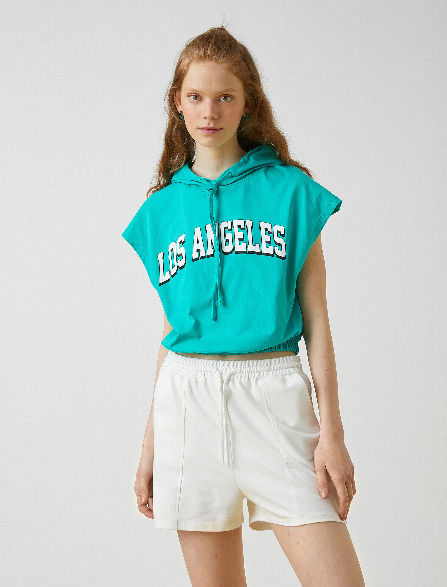   Crop Kolsuz Baskılı Kapşonlu Tişört