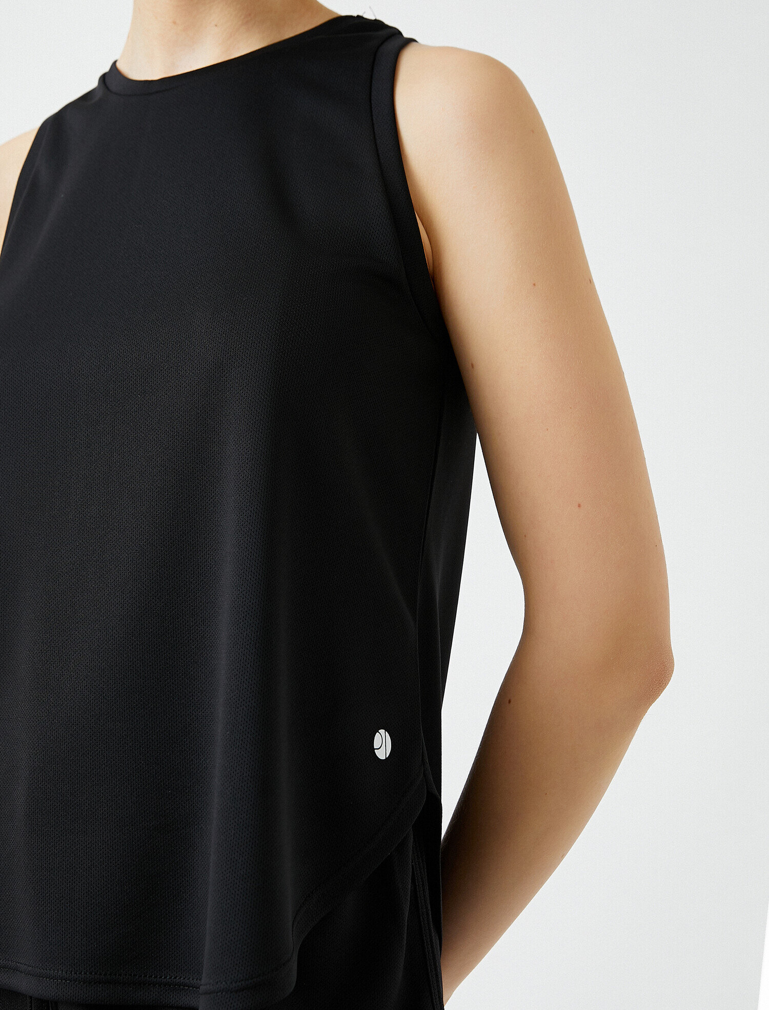   Bisiklet Yaka Kolsuz Tişört