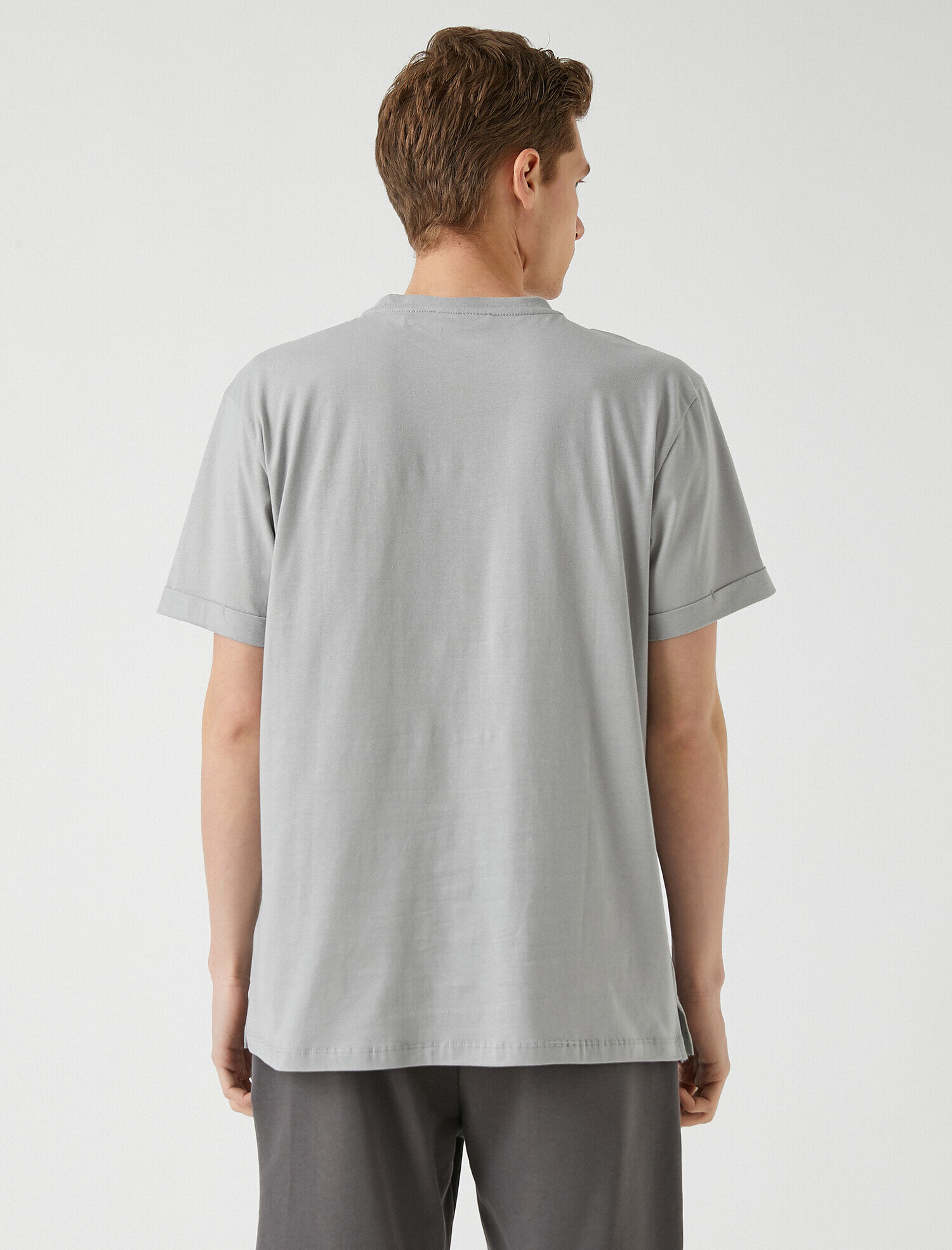   Basic Uzun Tişört Bisiklet Yaka