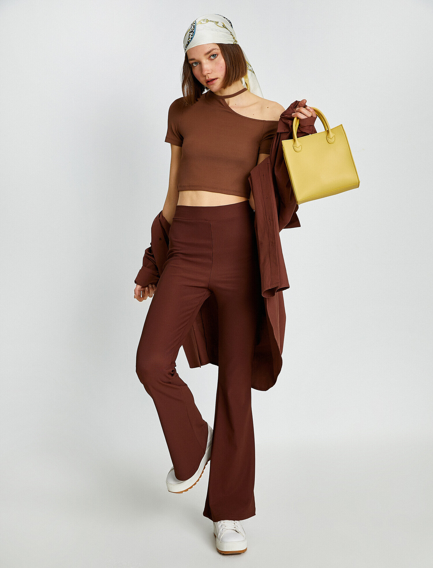   Tek Omuz Asimetrik Tişört