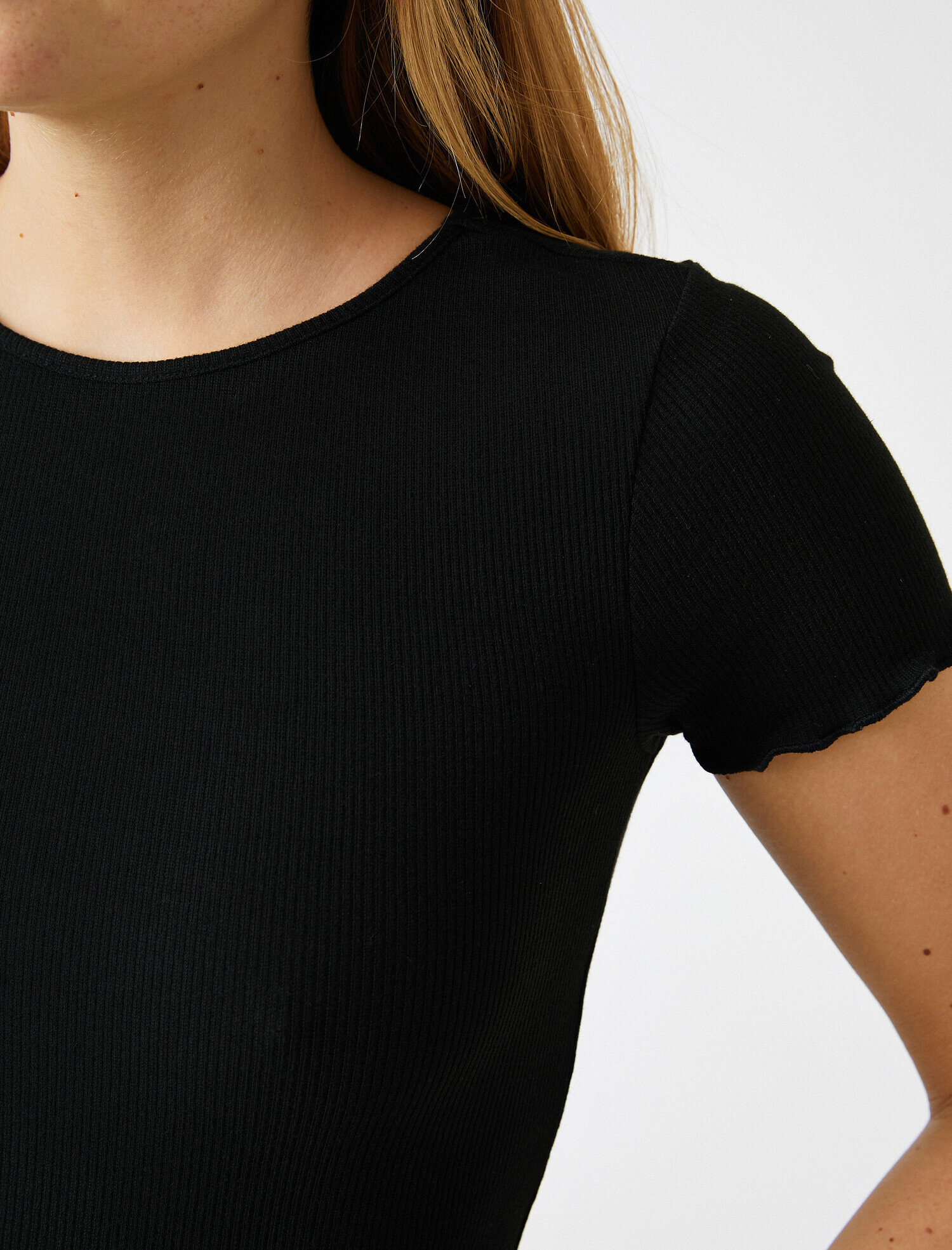   Bisiklet Yaka Kısa Kollu Basic Tişört