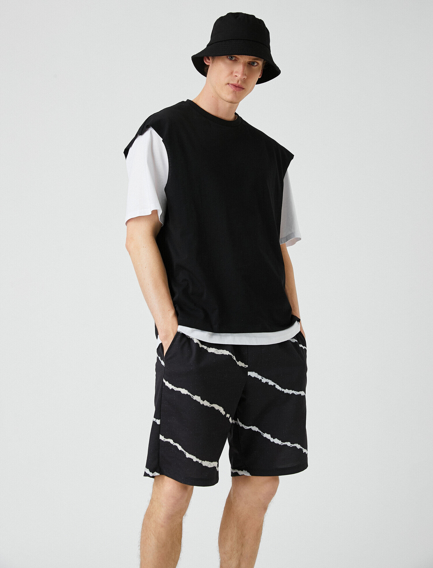   Bisiklet Yaka Oversize Atlet