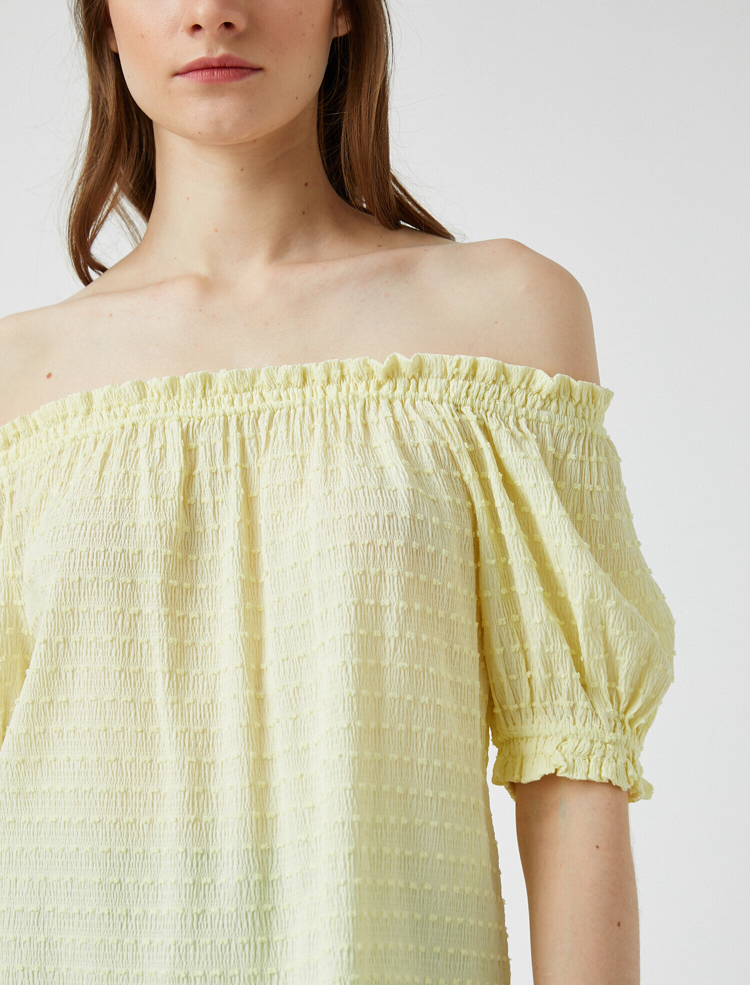   Omzu Açık Bluz Kısa Balon Kollu