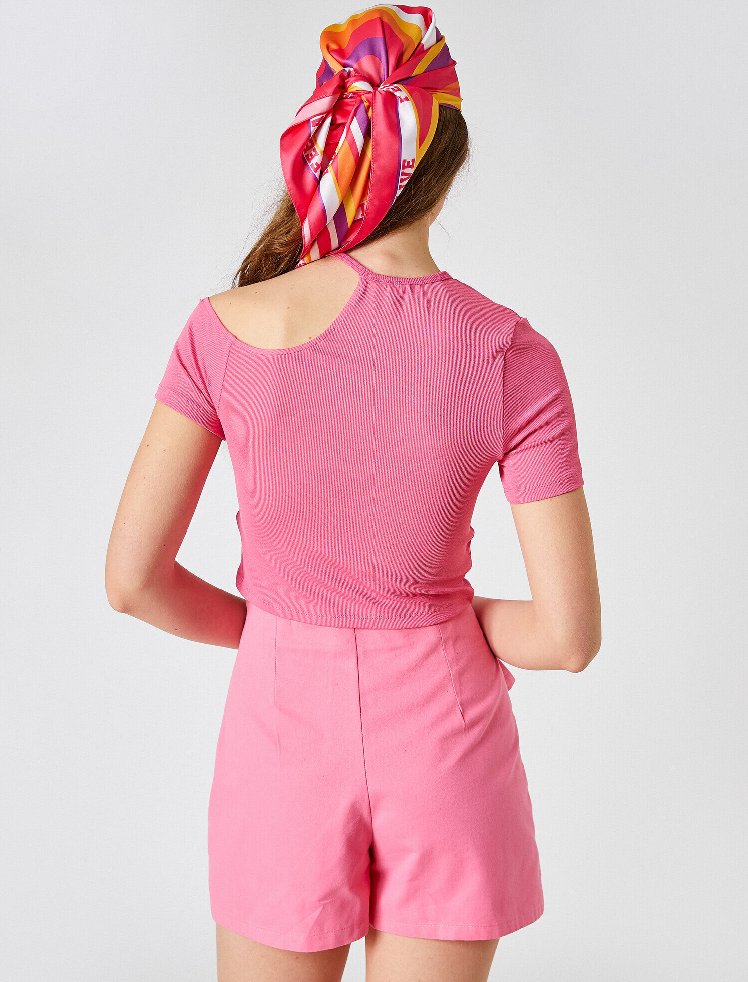   Tek Omuz Asimetrik Tişört