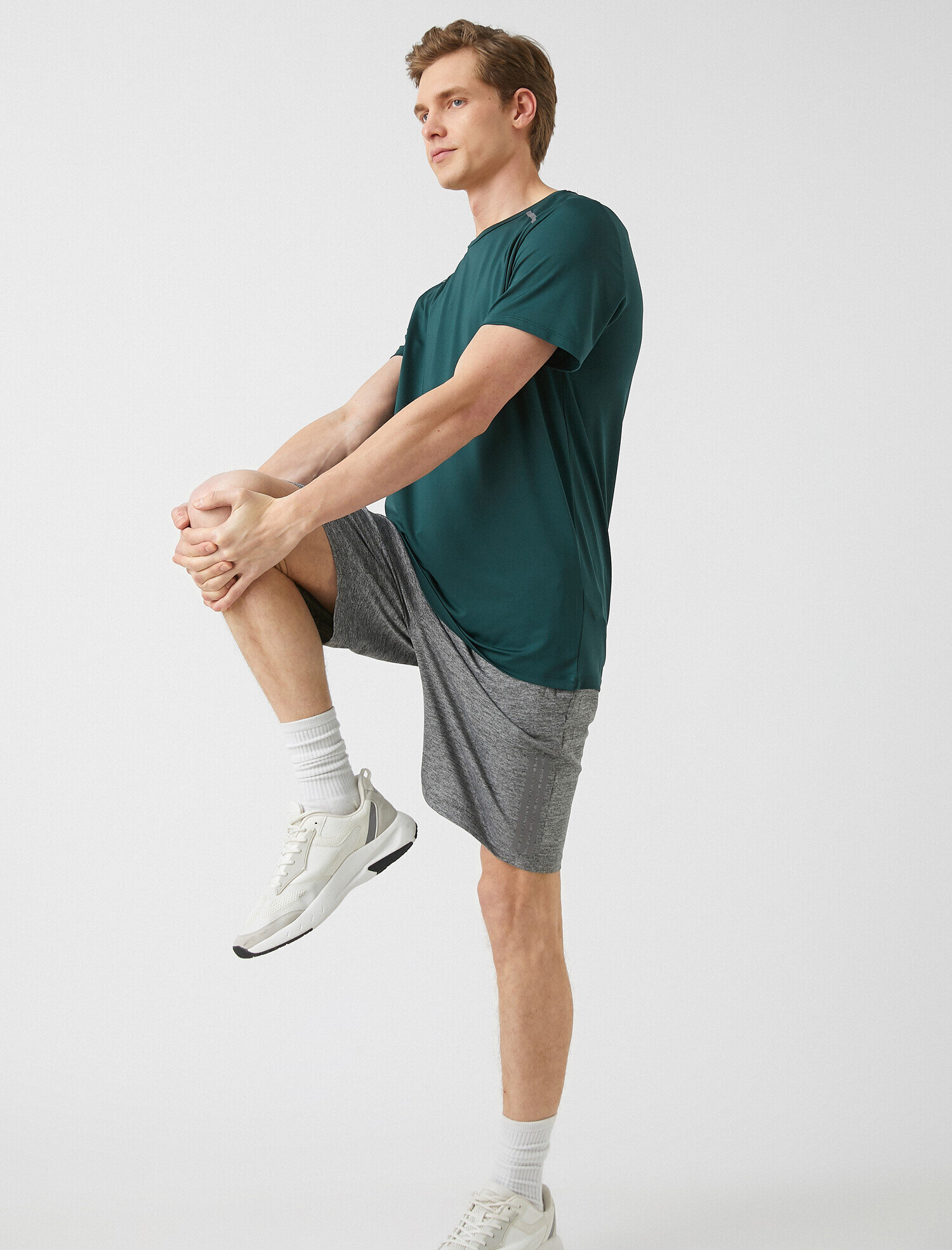   Kısa Kollu Bisiklet Yaka Baskılı Tişört