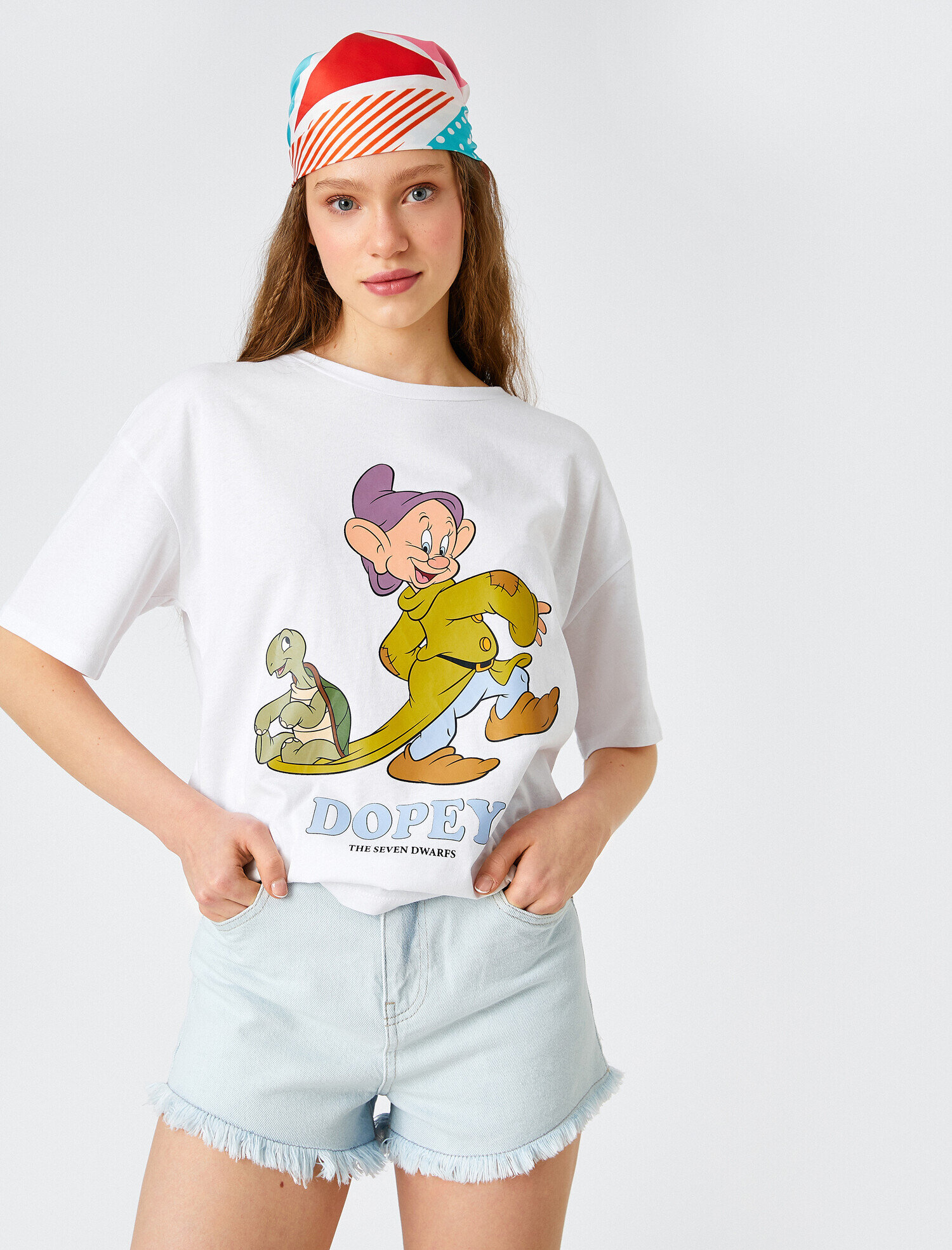   Dopey Baskılı Tişört Lisanslı Kısa Kollu