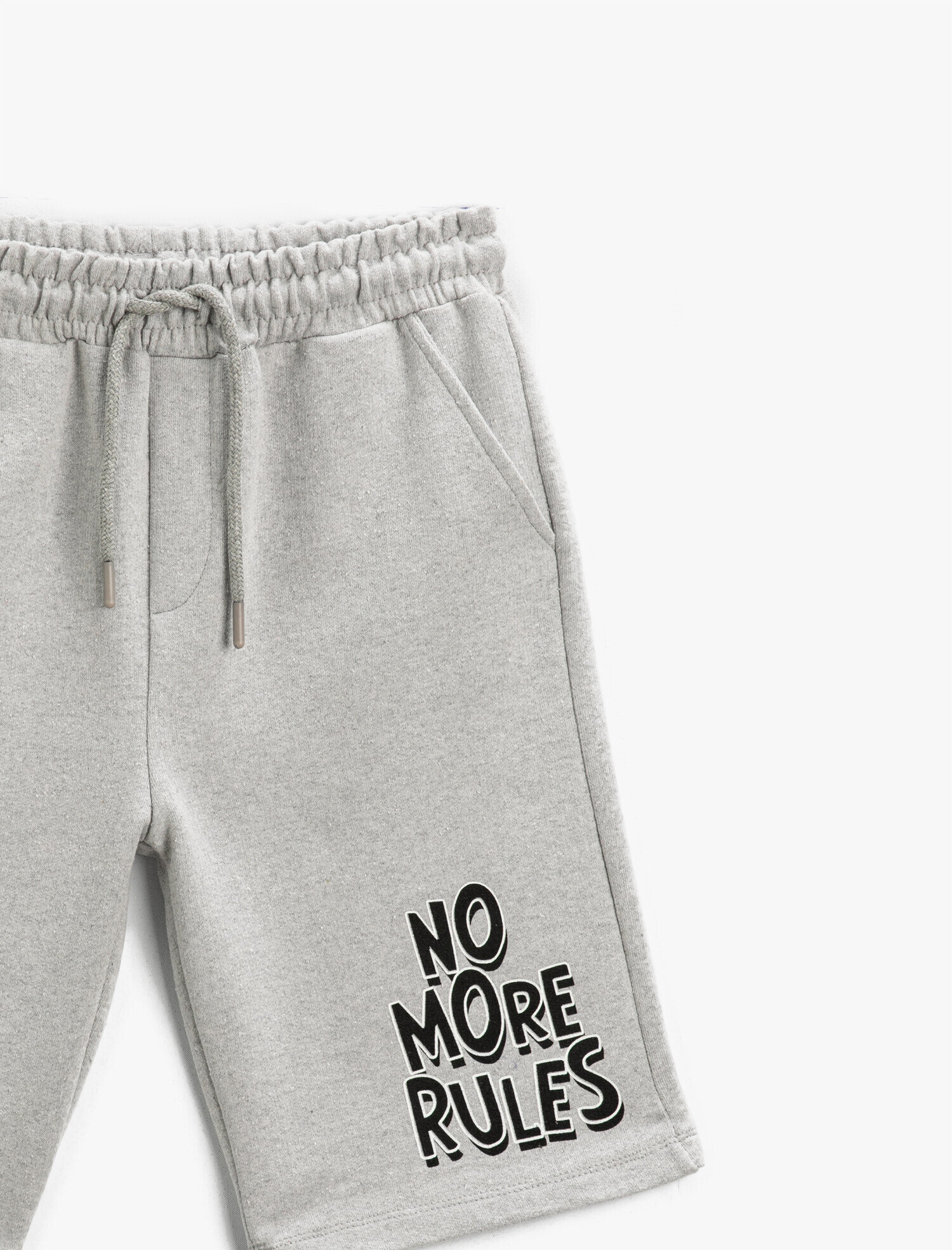  Erkek Çocuk Baskılı Beli Lastikli Şort Diz Üstü Cepli