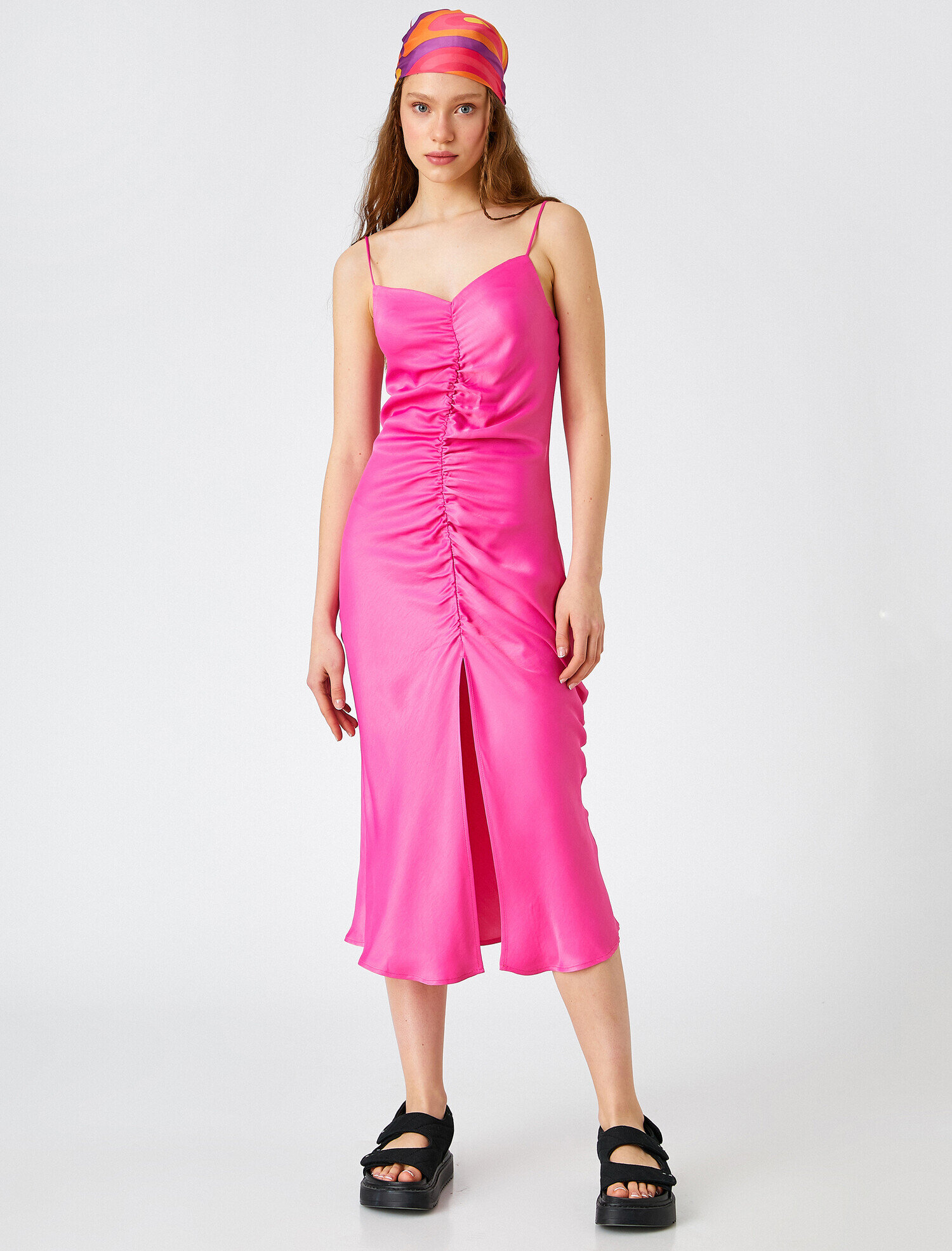   Saten Elbise Maksi Büzgülü İnce Askılı Degaje