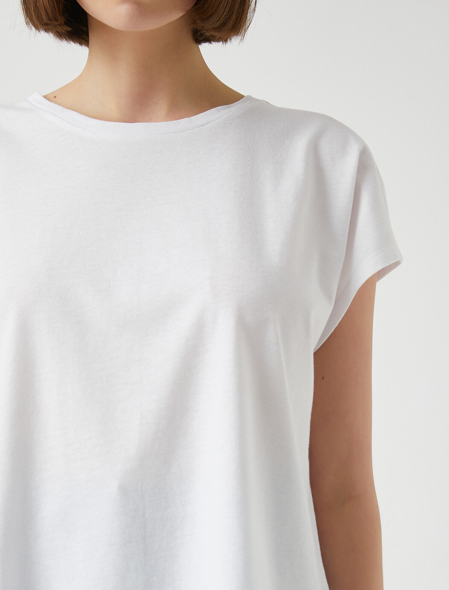   Bisiklet Yaka Kısa Kollu Basic Tişört