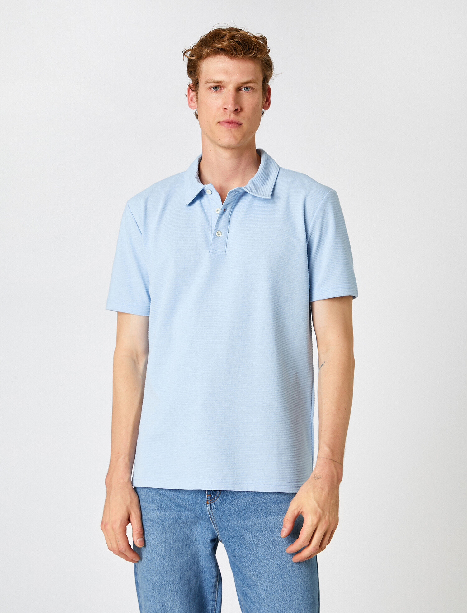   Dokulu Polo Yaka Tişört