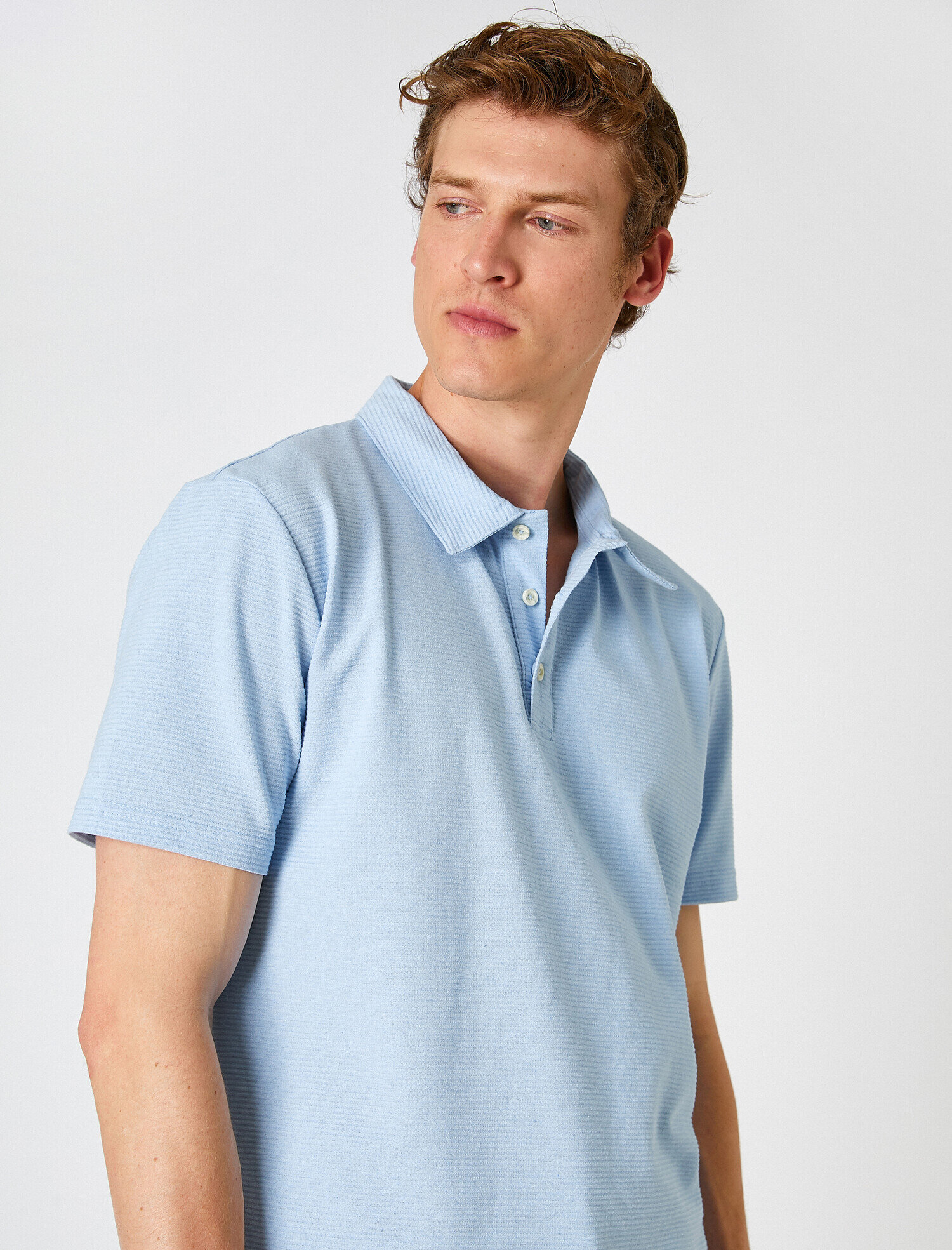   Dokulu Polo Yaka Tişört