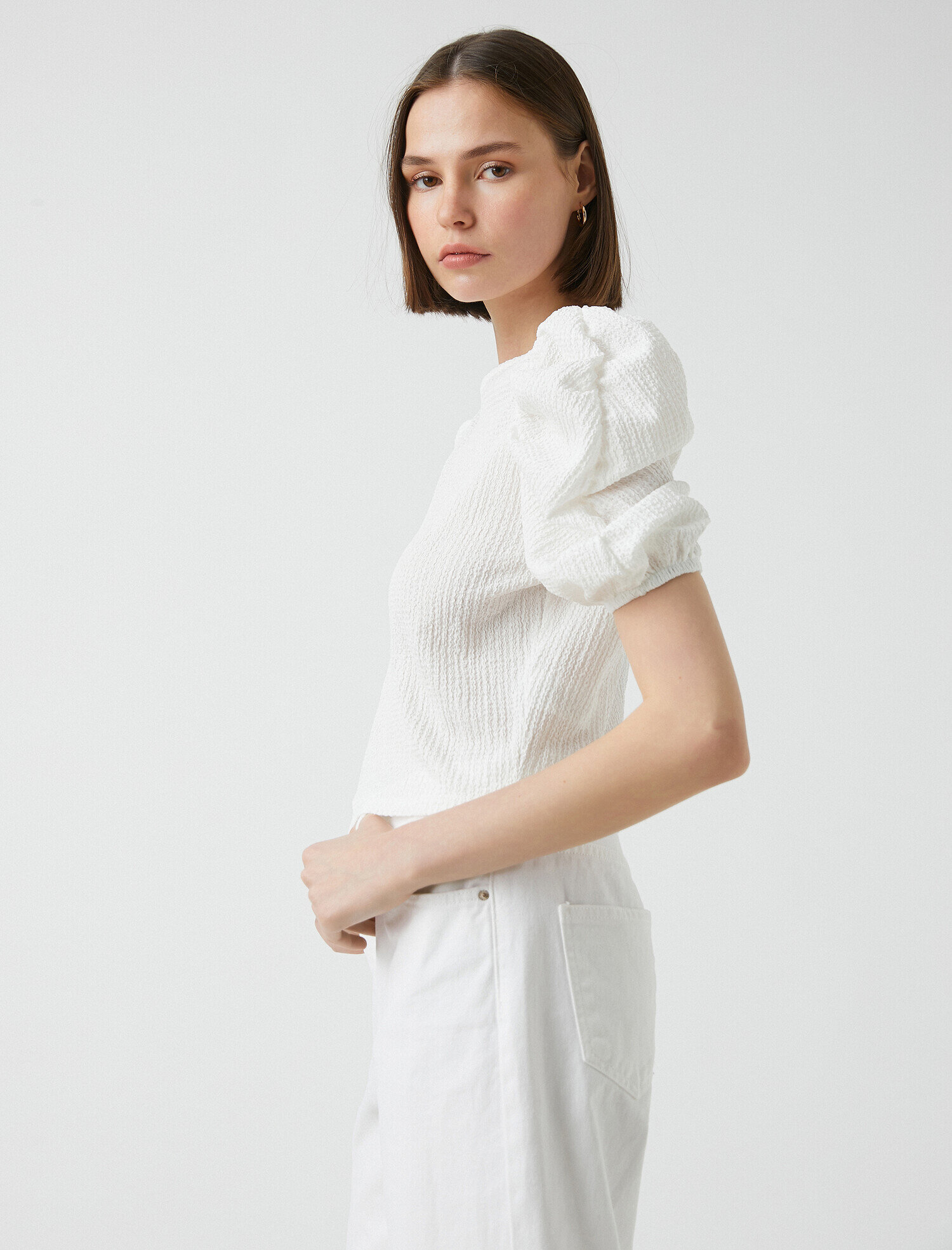   Büzgülü Balon Kollu Tişört Bisiklet Yaka