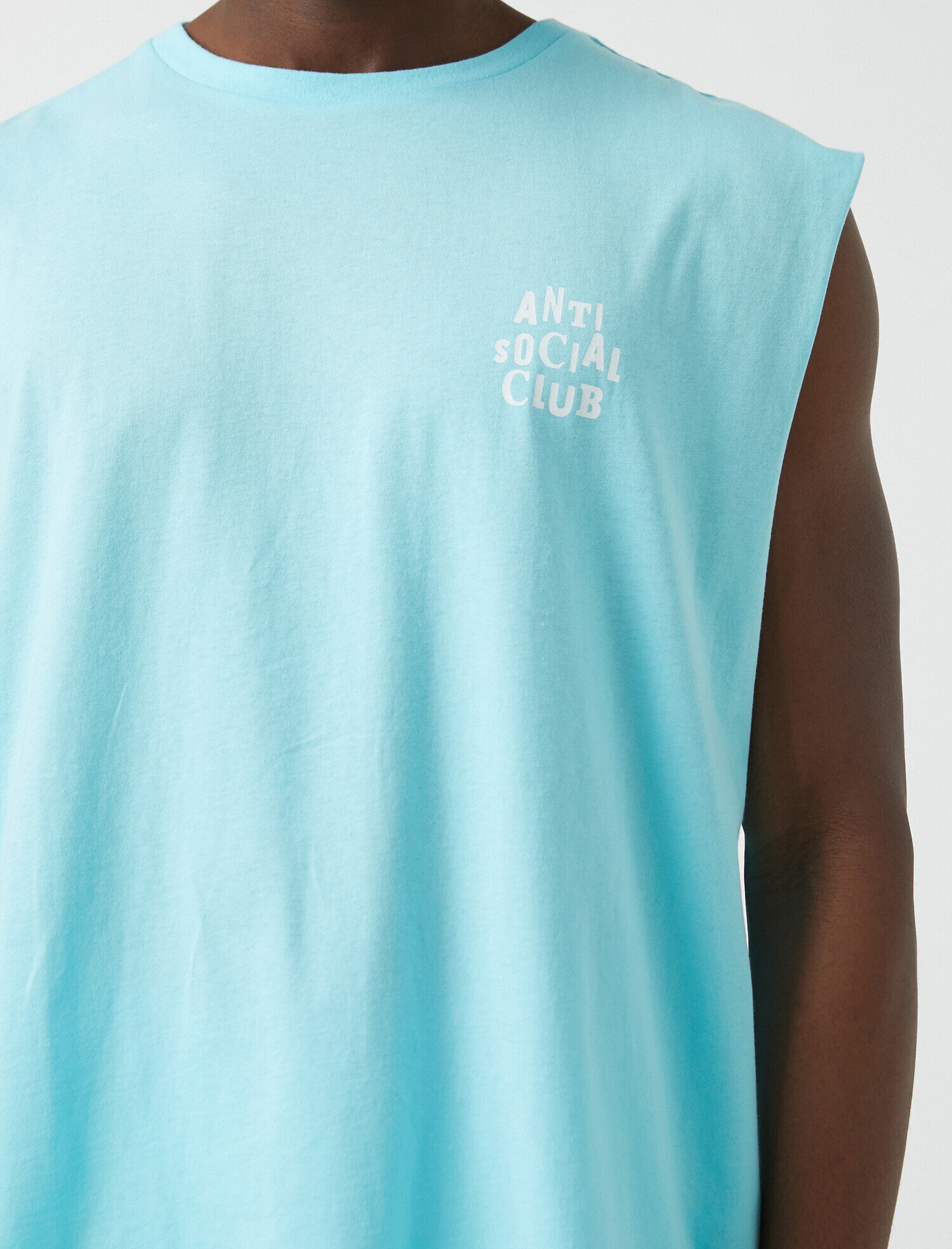 Koton Oversize Antisosyal Kulübü Baskılı Atlet. 5 Koton Oversize Antisosyal Kulübü Baskılı Atlet. 5