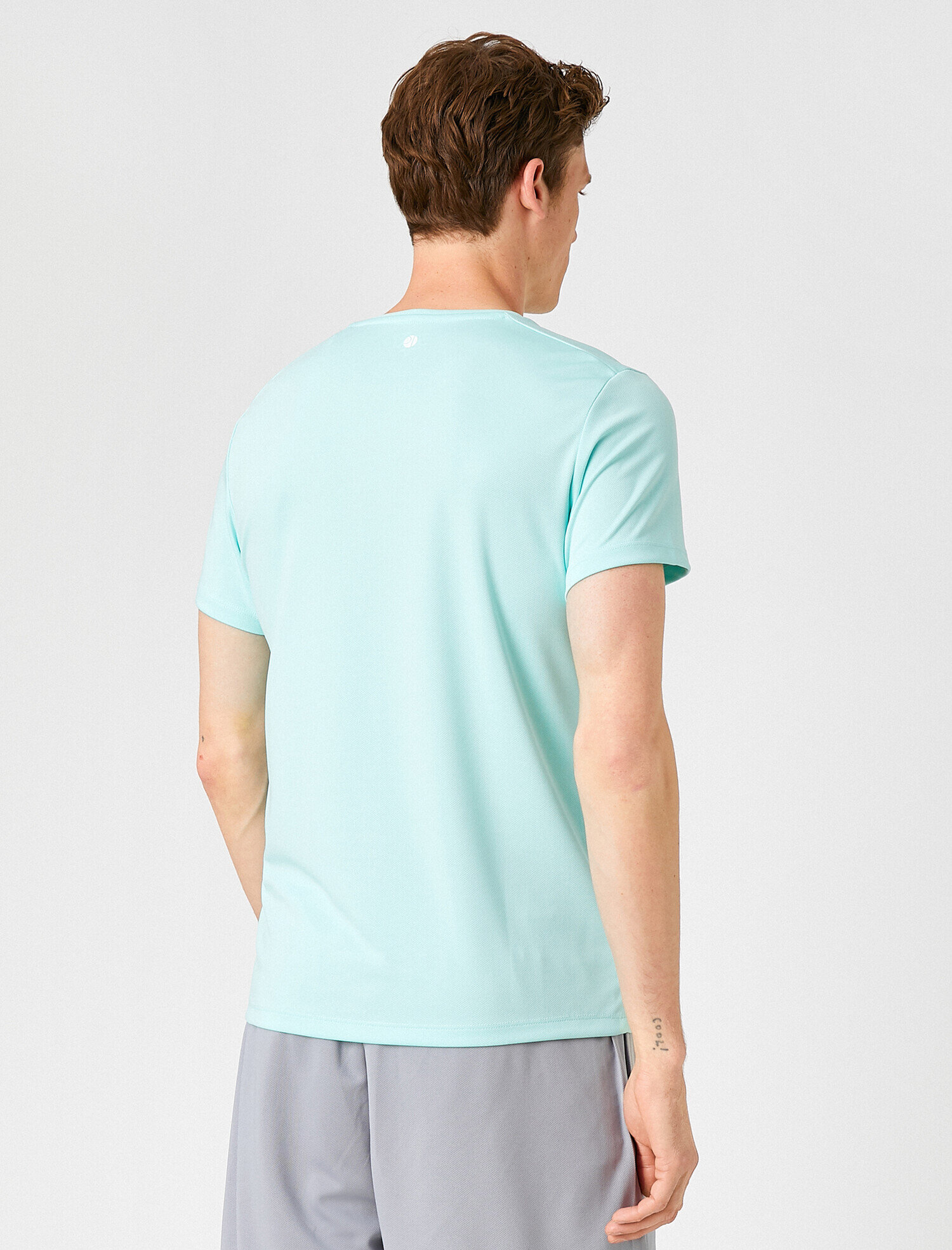   Baskı Detaylı Spor Tişört