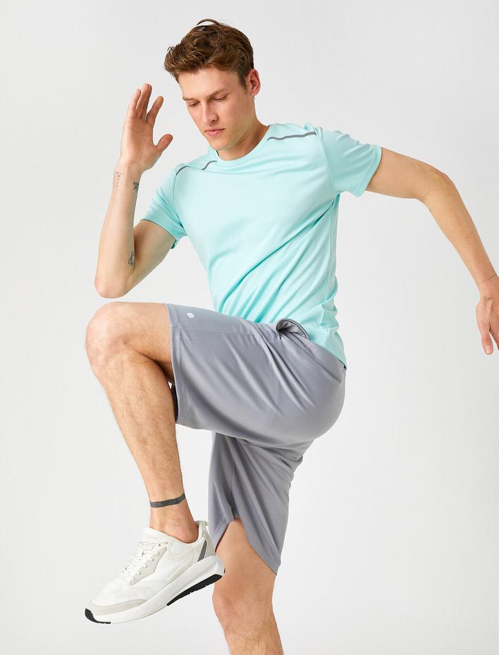  Baskı Detaylı Spor Tişört