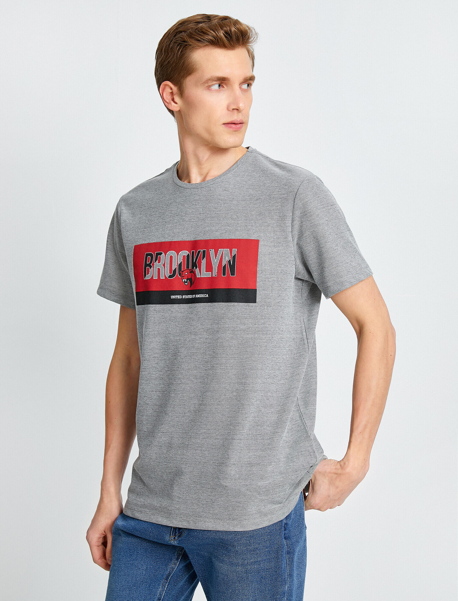   Brooklyn Baskılı Tişört