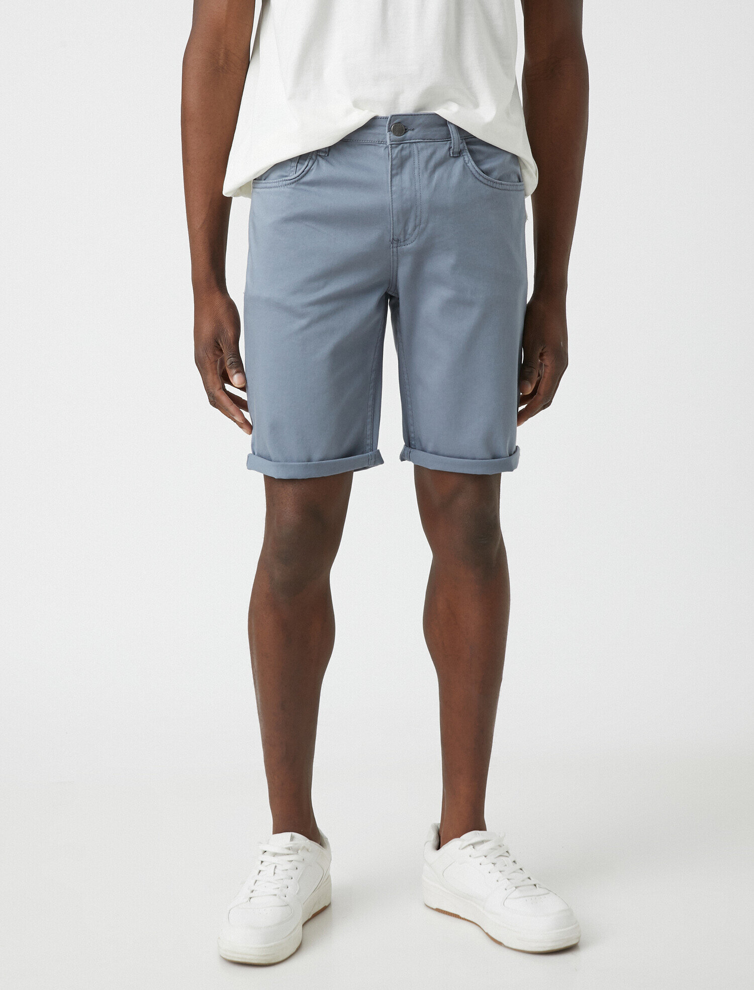   Katlı Paça Gabardin Şort