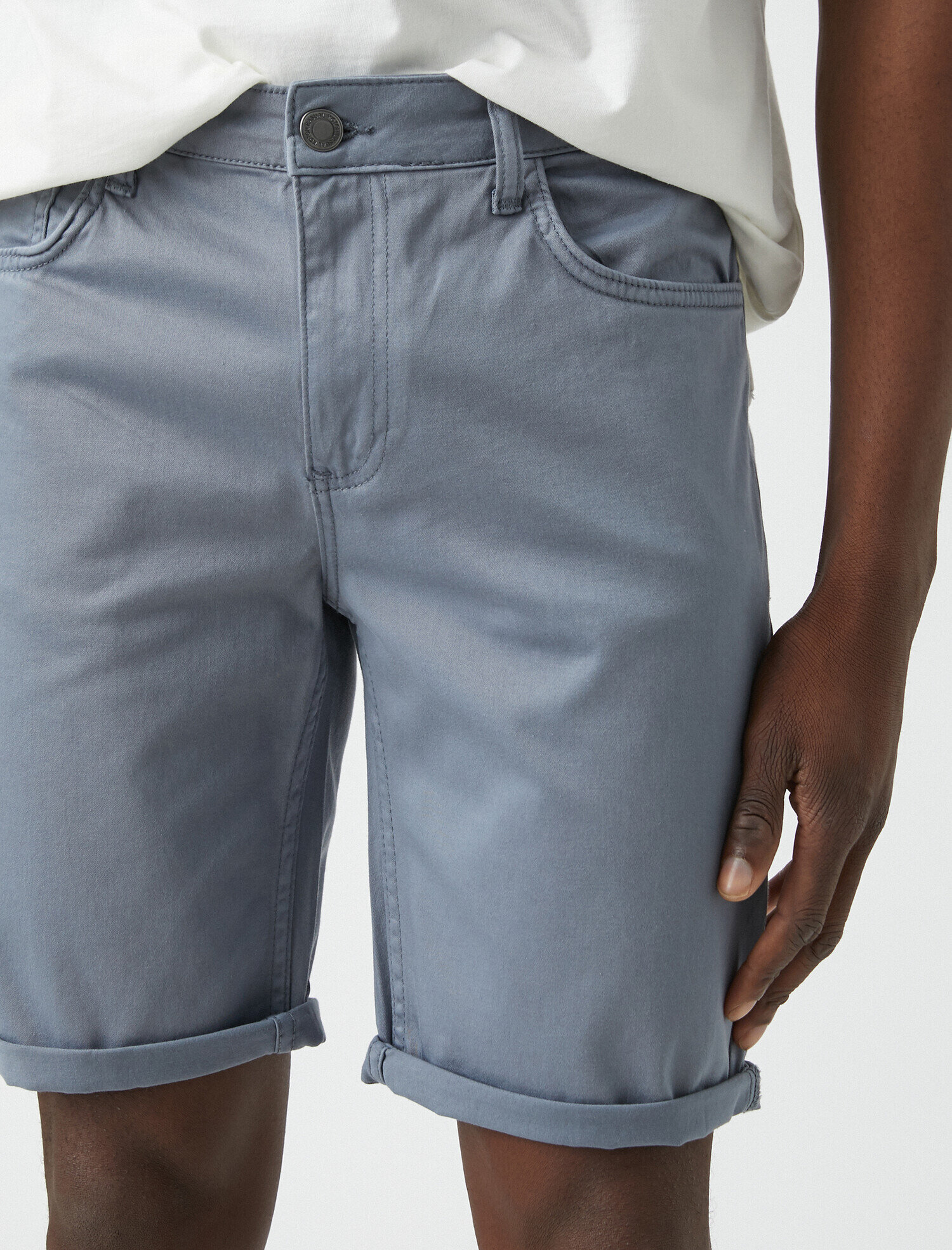   Katlı Paça Gabardin Şort