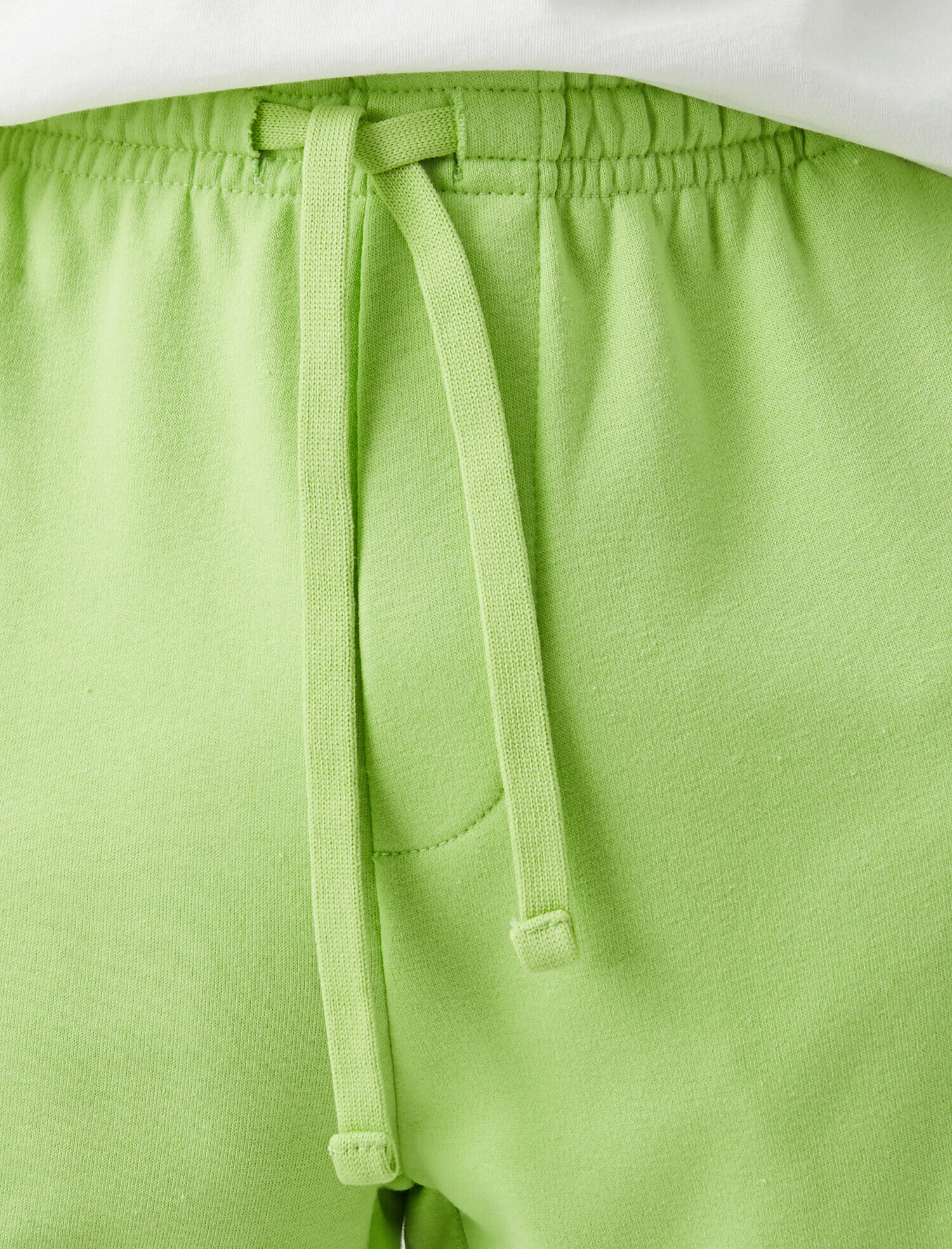   Bağcıklı Yama Detaylı Şort