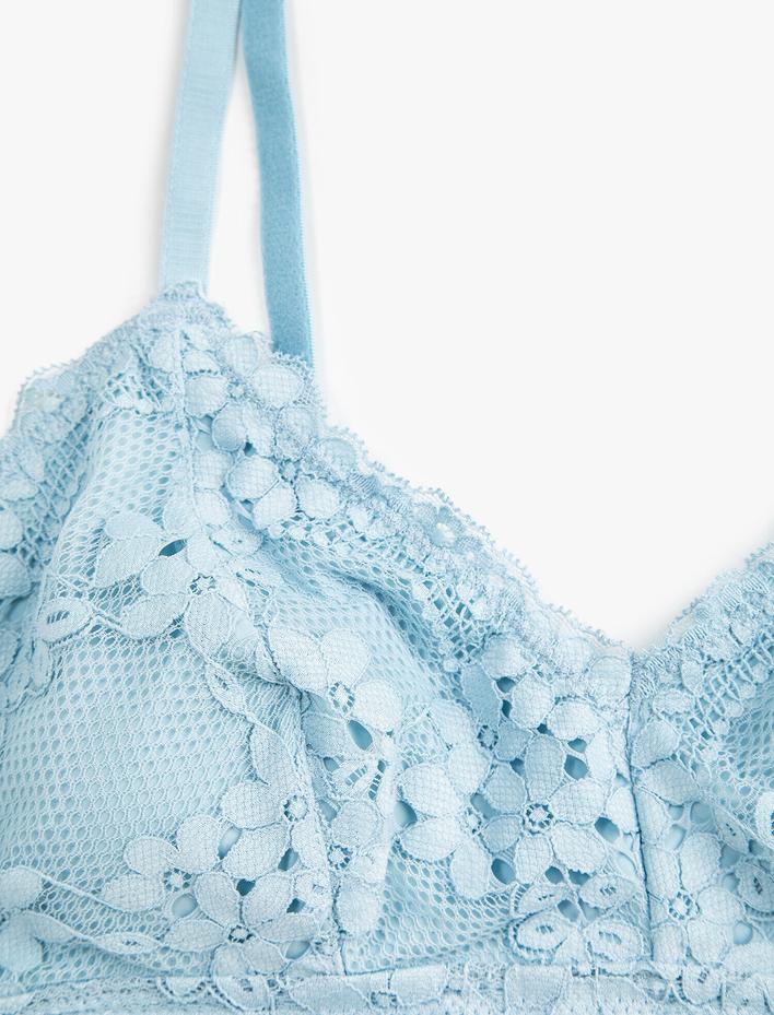  Dantel Detaylı Sütyen