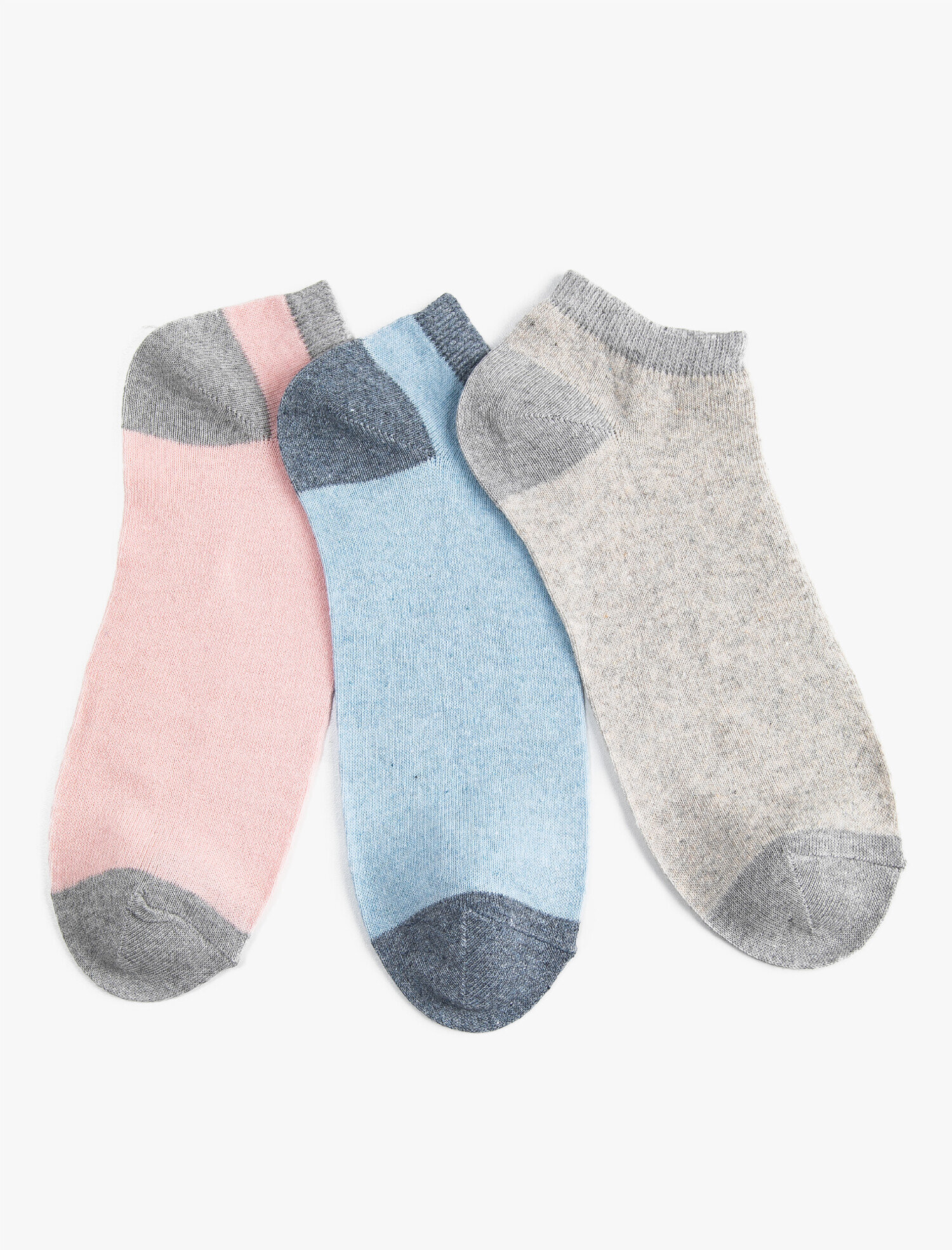  Kadın 3'lü Desenli Çorap Seti