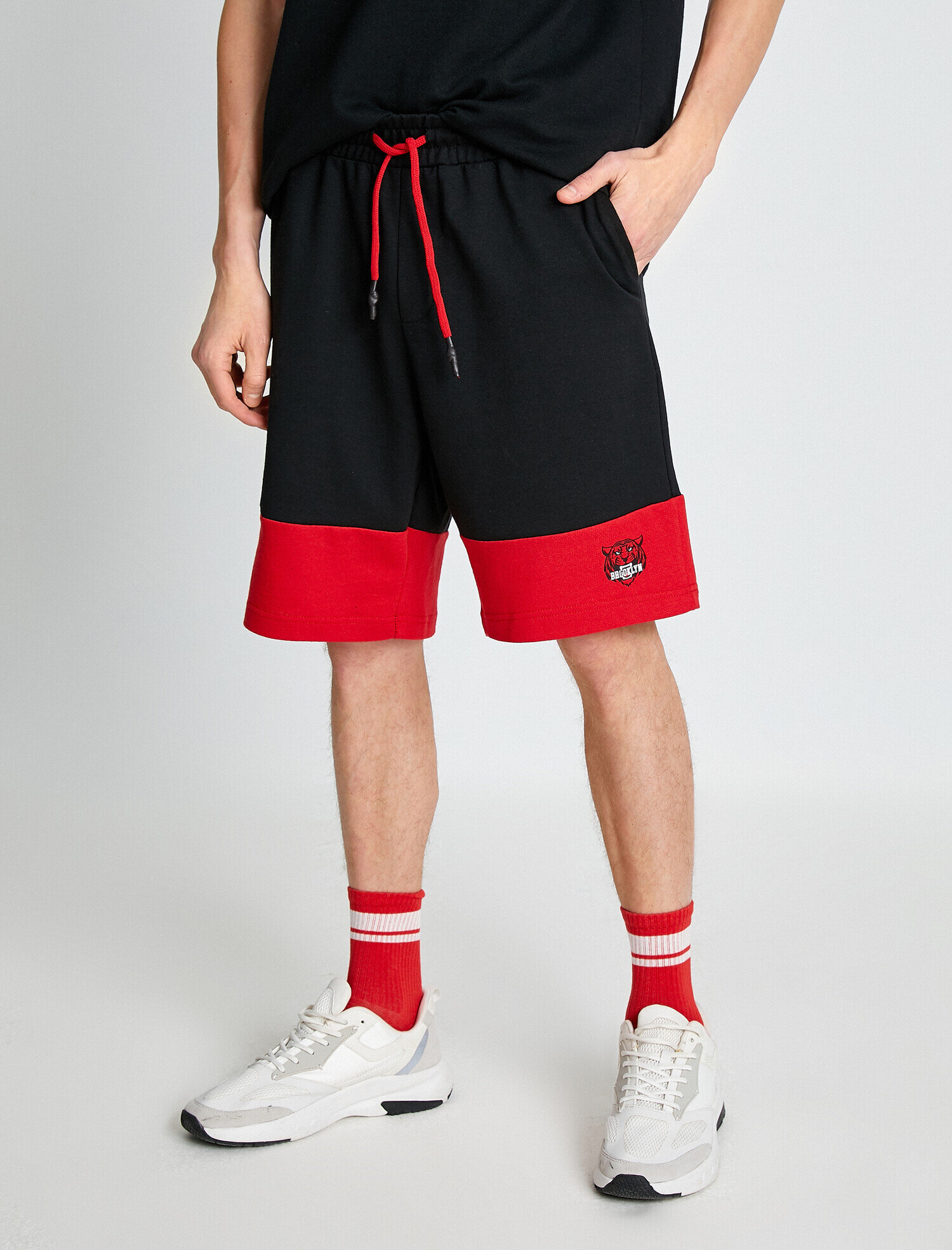   Slim Fit Çift Cep Şort