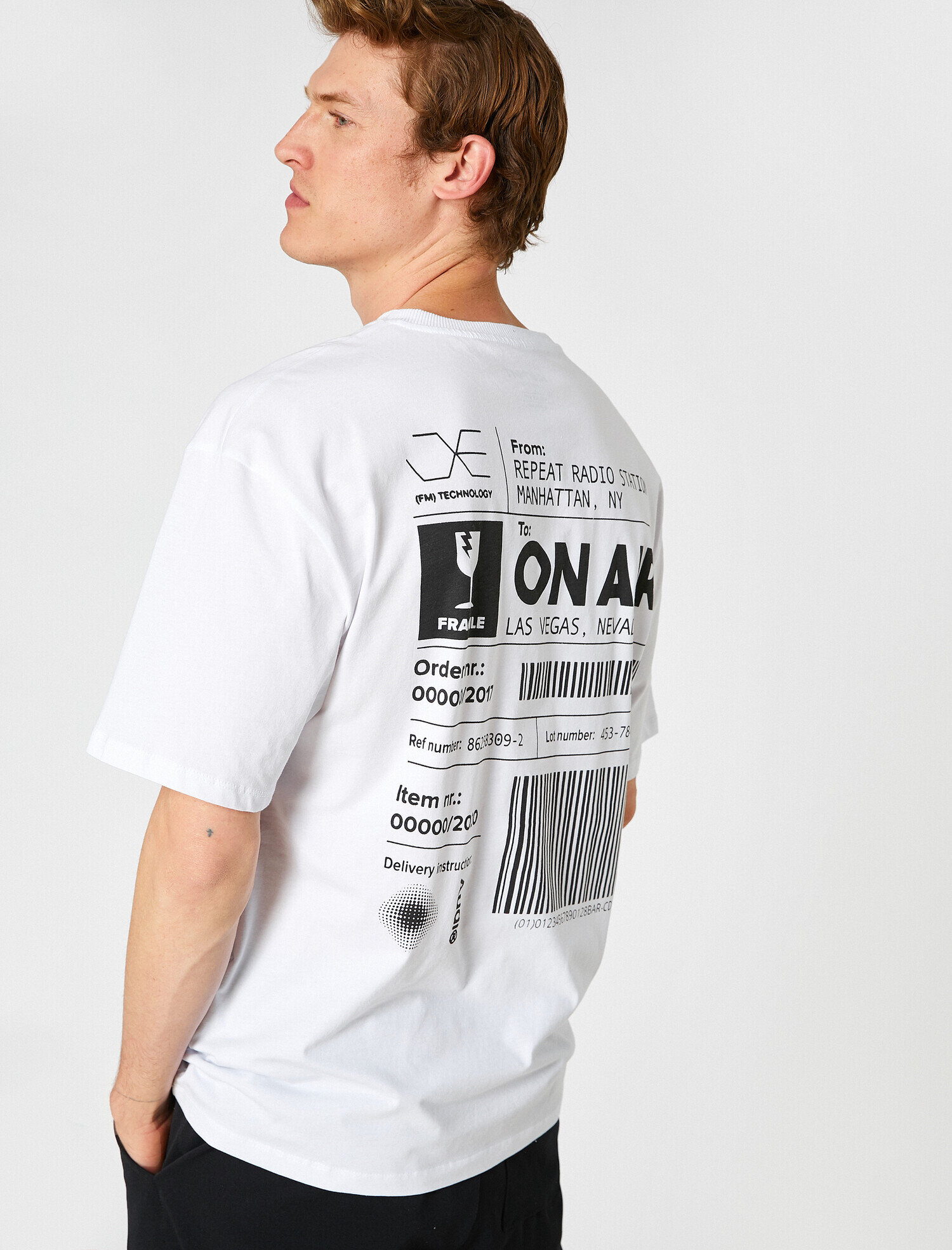   Barkod Baskılı Tişört