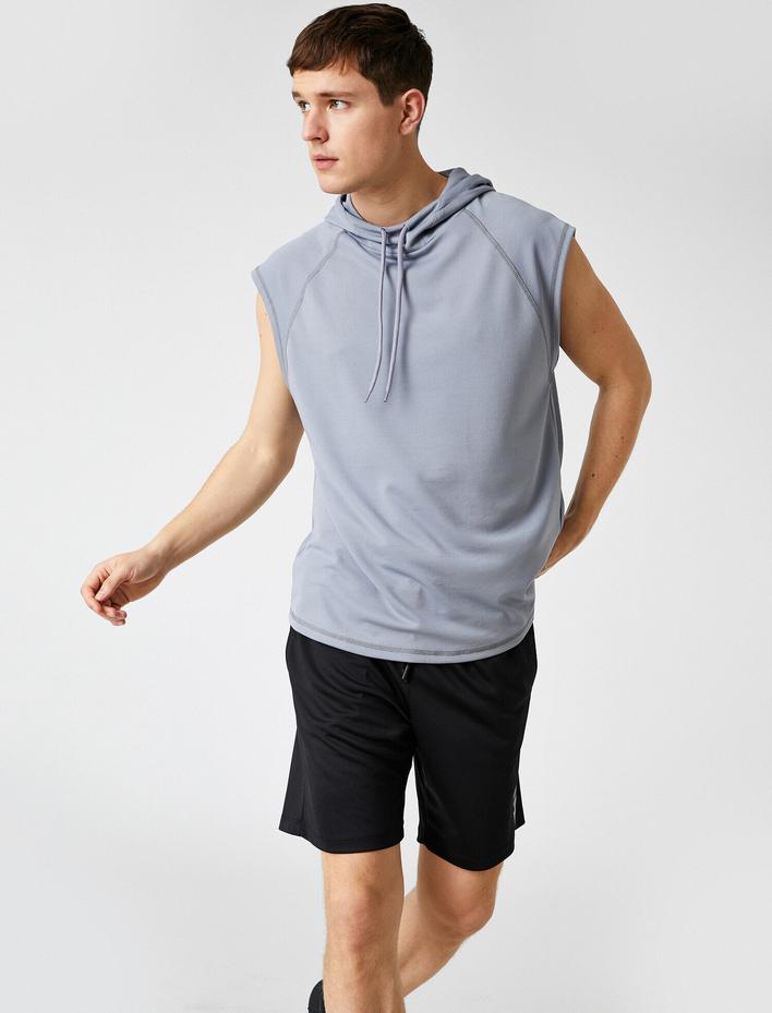  Kapüşonlu Spor Kolsuz Sweatshirt