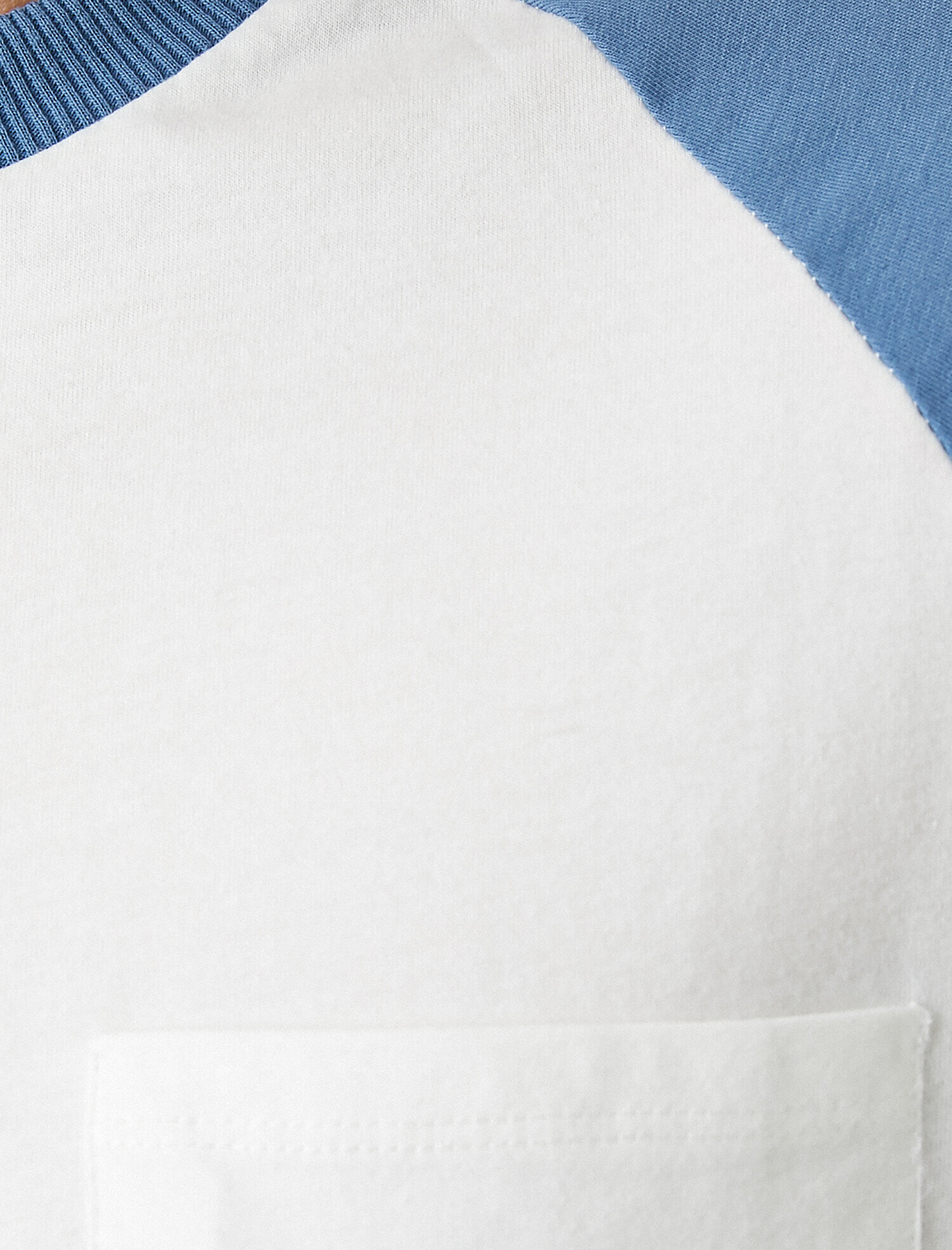  Standart Fit Reglan Kol Tişört