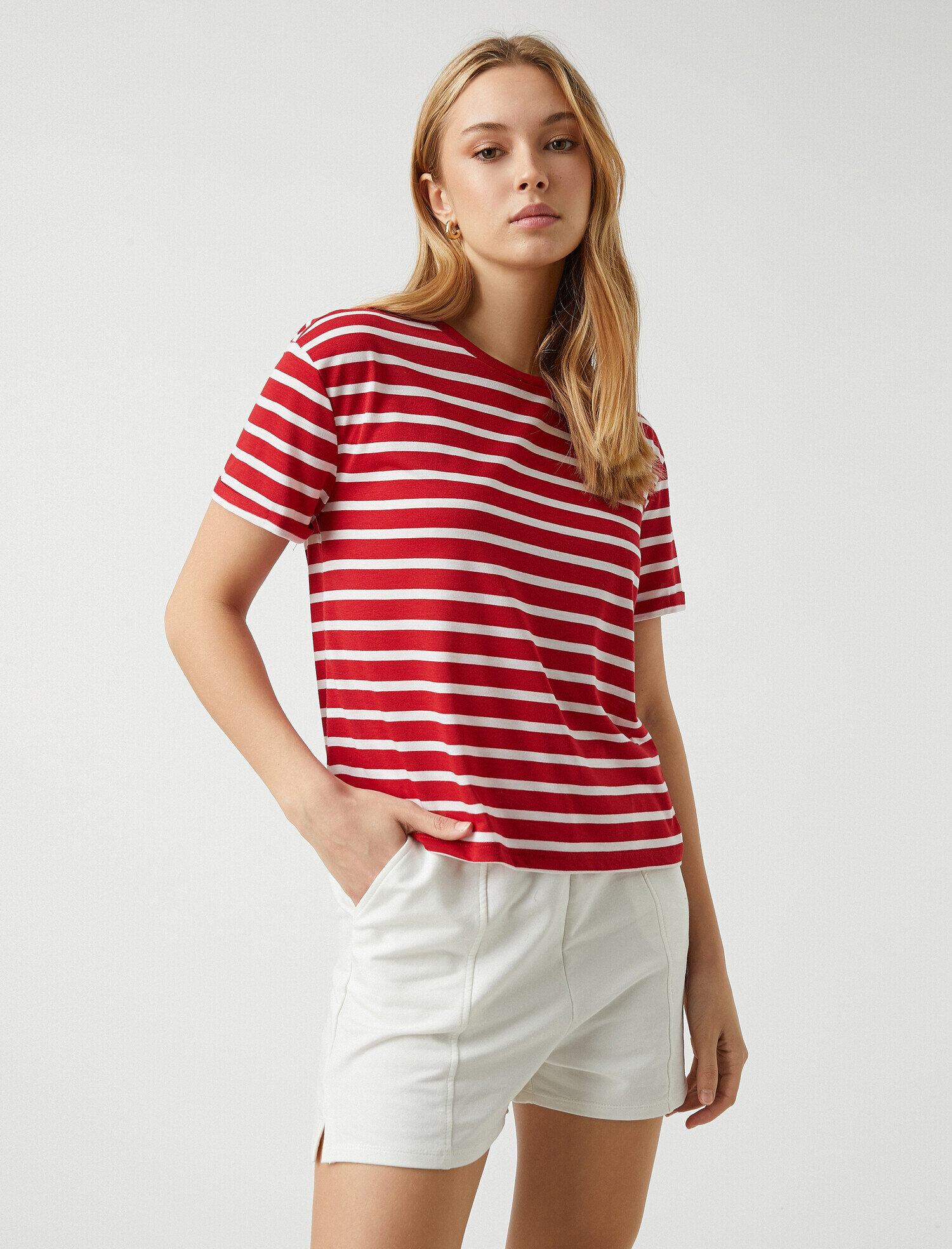   Bisiklet Yaka Kısa Kollu Çizgili Basic Tişört