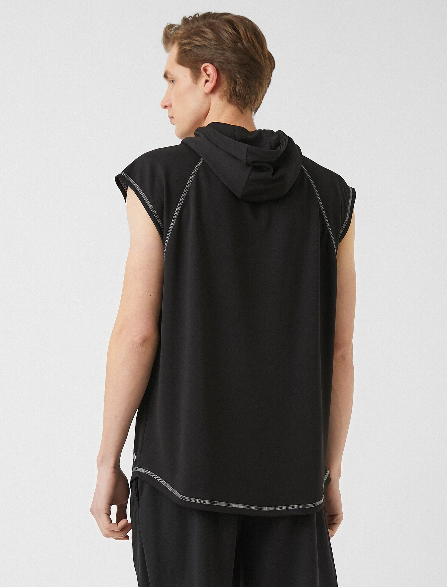   Kapüşonlu Spor Kolsuz Sweatshirt