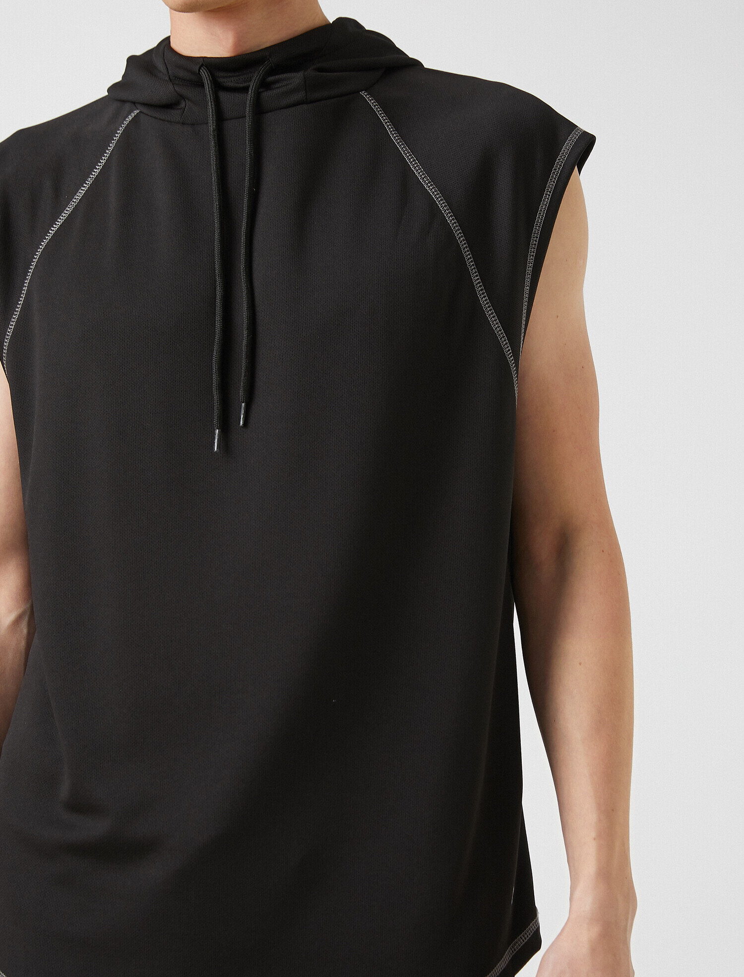   Kapüşonlu Spor Kolsuz Sweatshirt