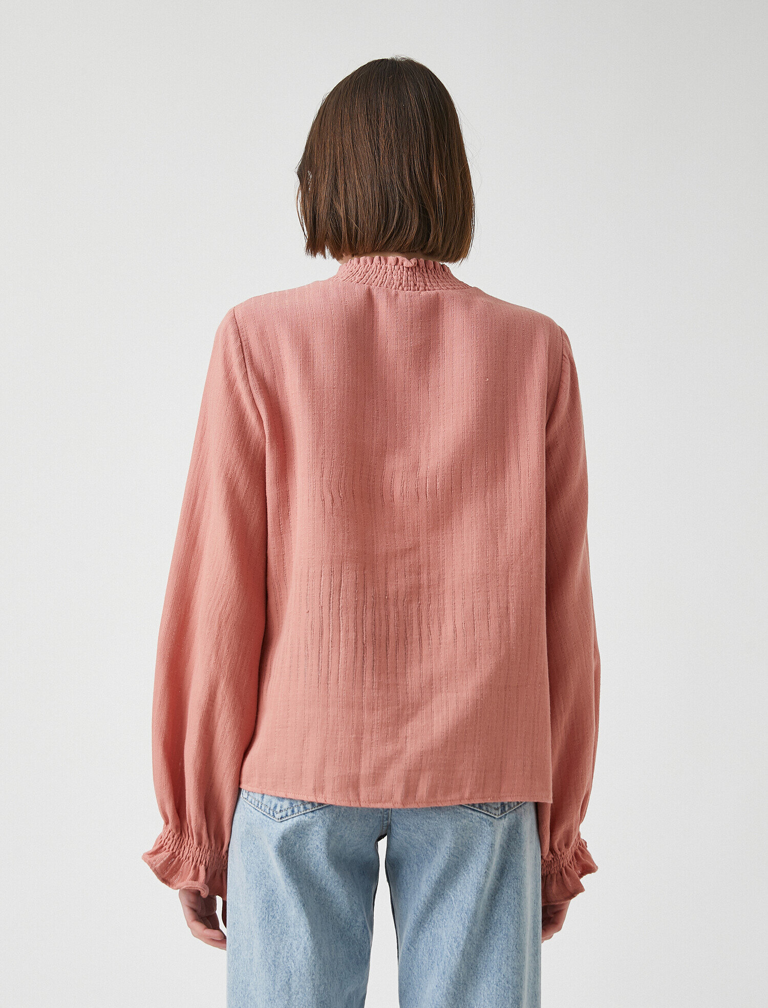   Uzun Kollu Fırfırlı Gömlek