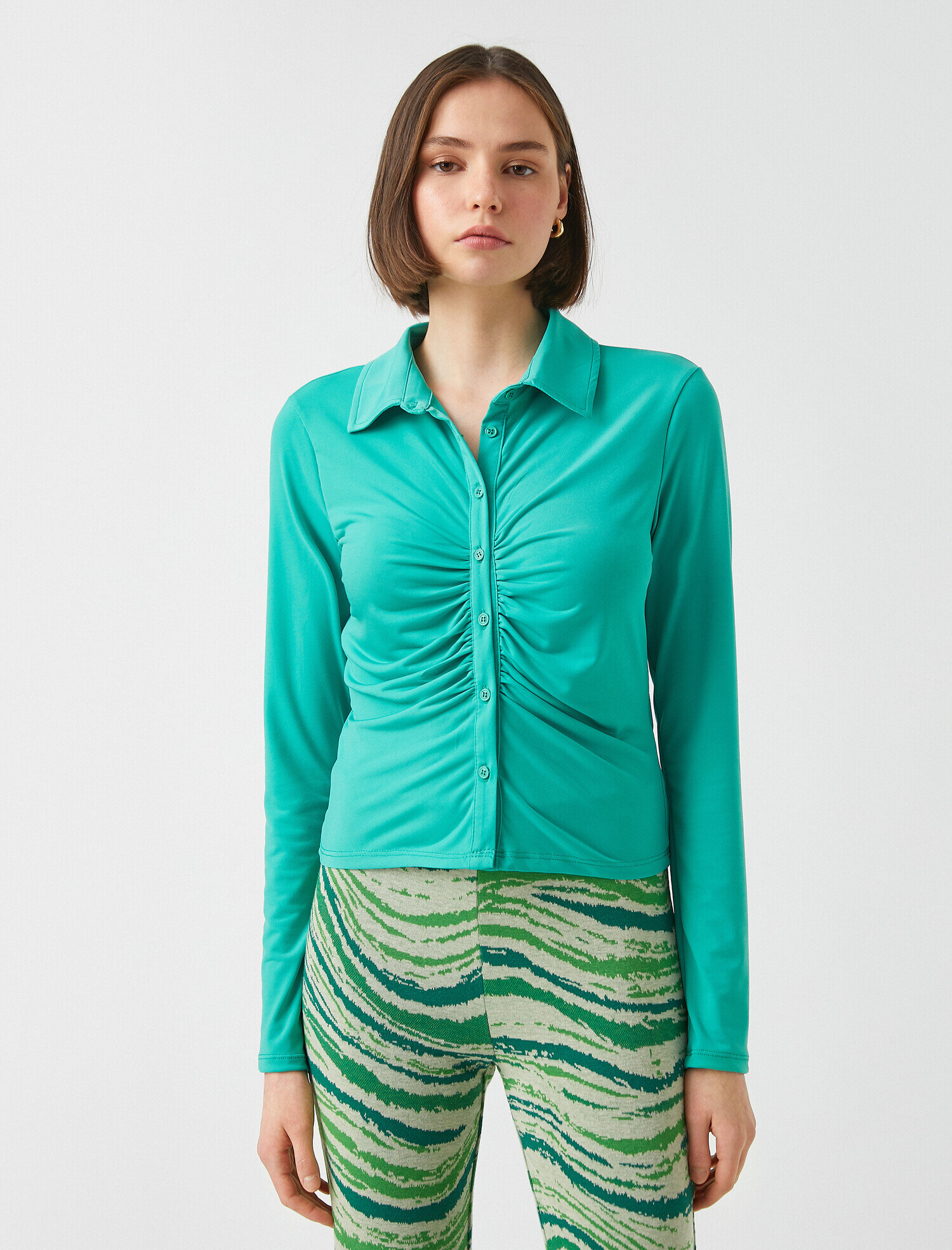   Uzun Kollu Büzgülü Gömlek