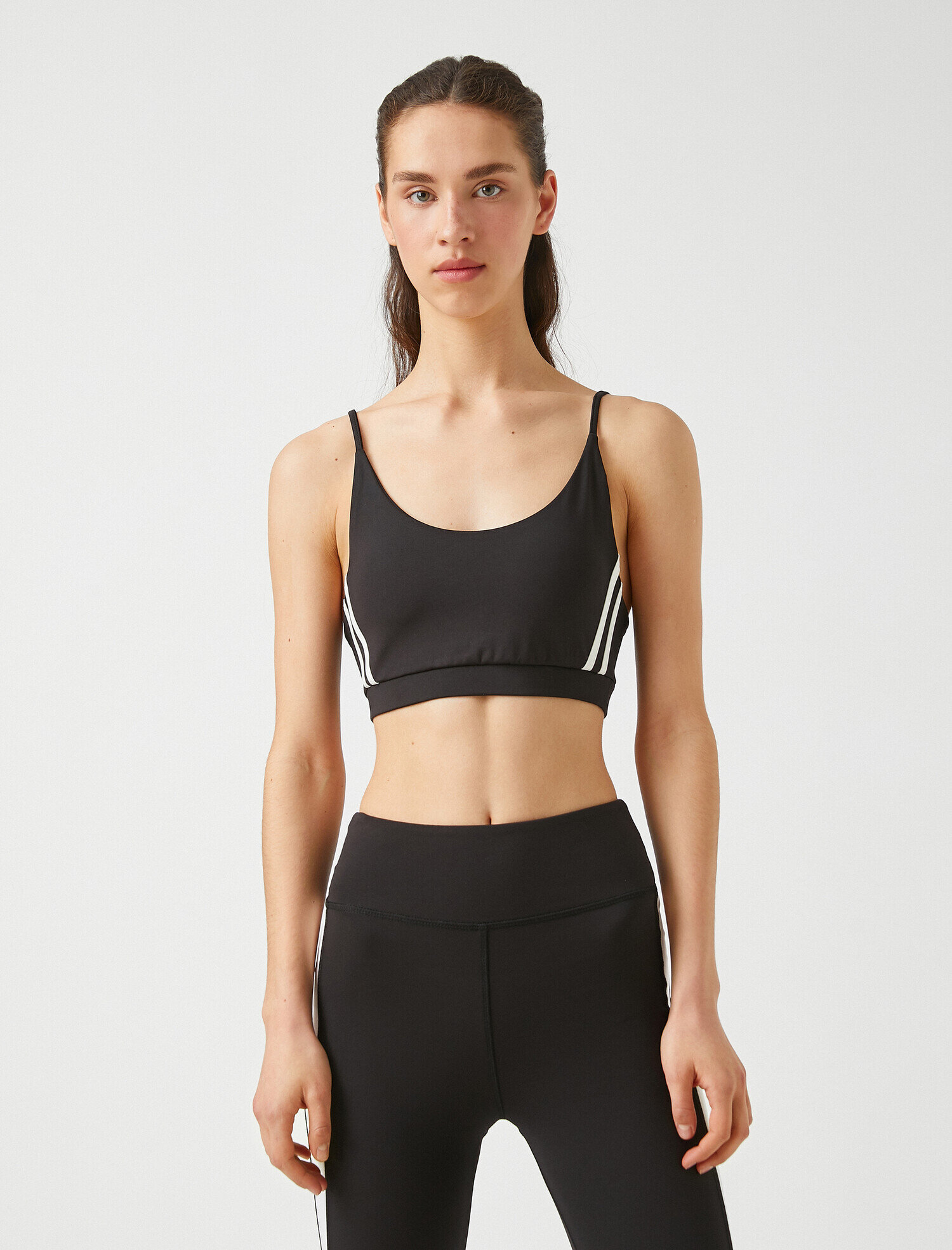   U Yaka Sporcu Sütyeni