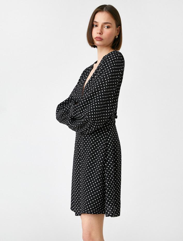  Puantiyeli Viskon Elbise Uzun Kollu V Yaka