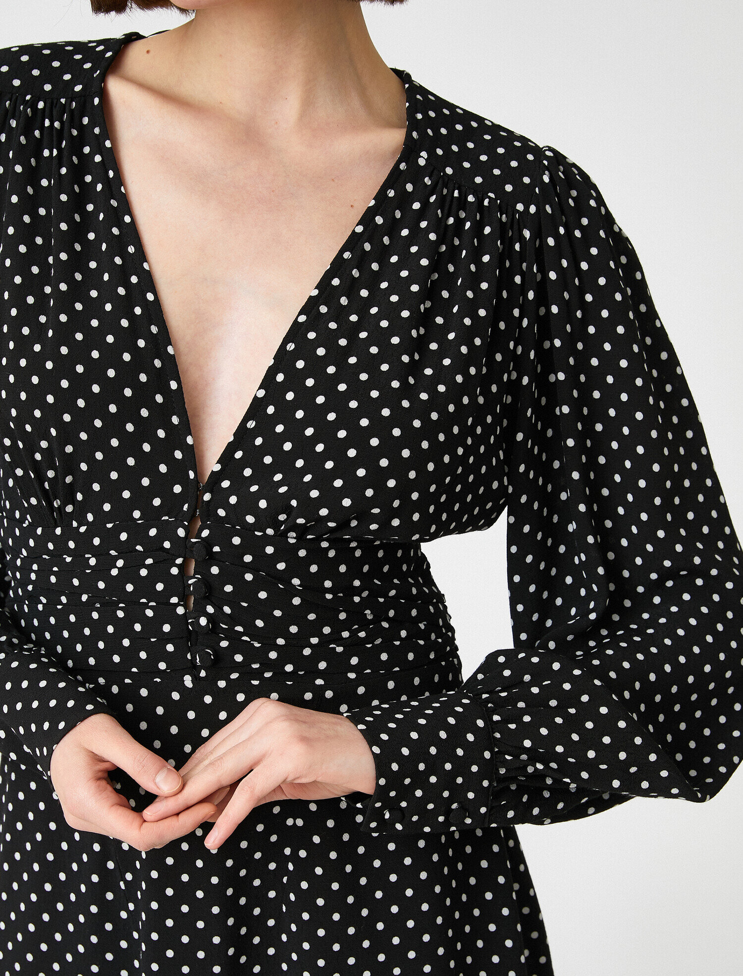   Puantiyeli Viskon Elbise Uzun Kollu V Yaka