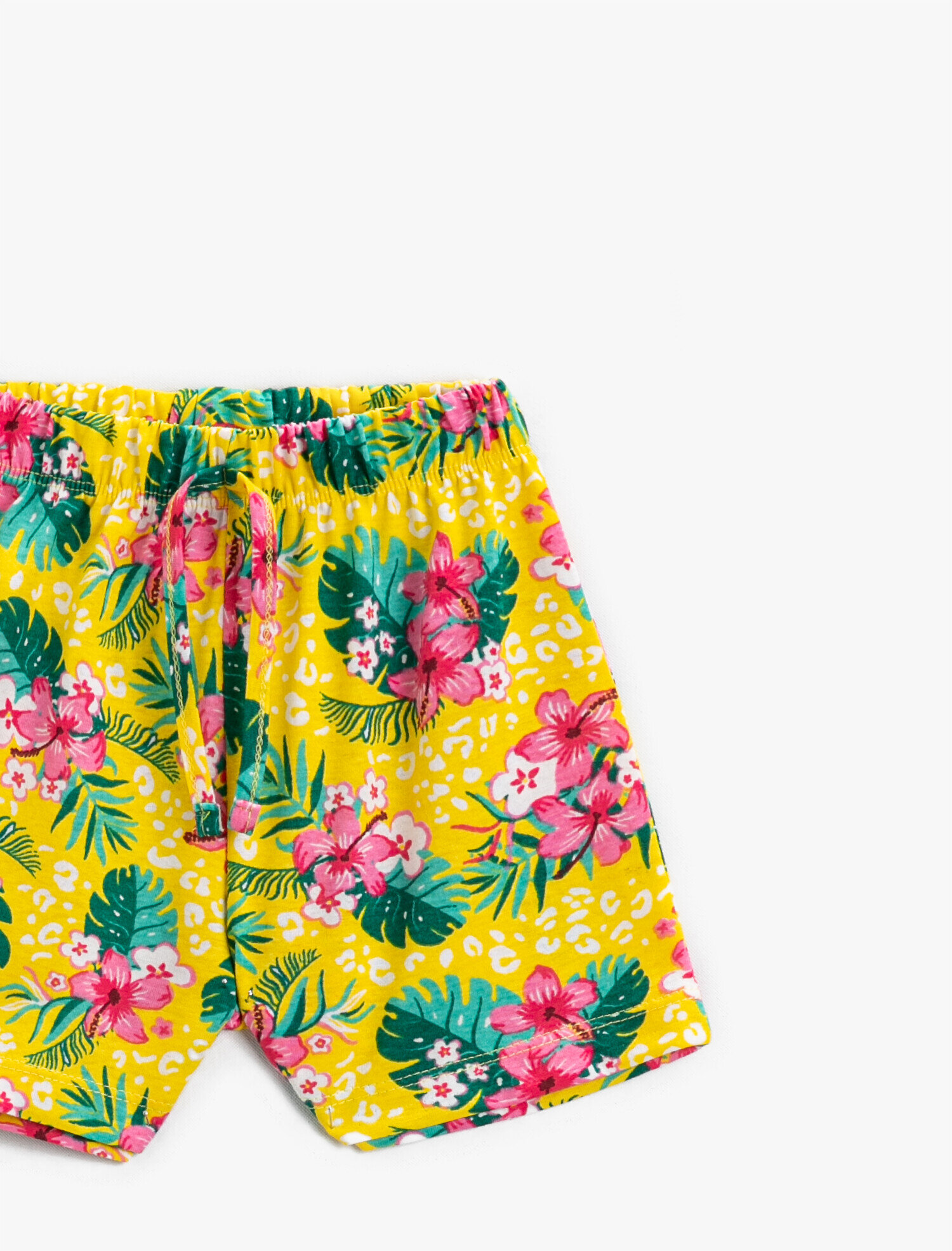 Kız Çocuk Yaz Temalı Çiçek Baskılı Şort