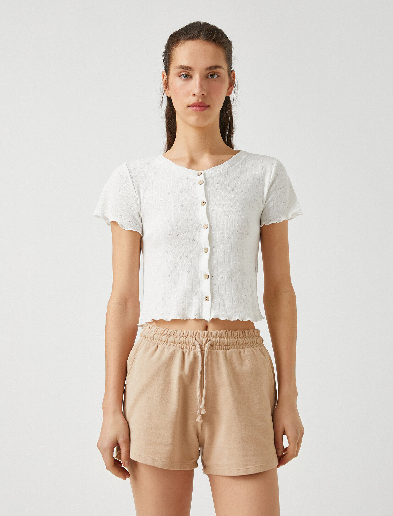   Basic Düğmeli Kısa Kollu Crop Tişört