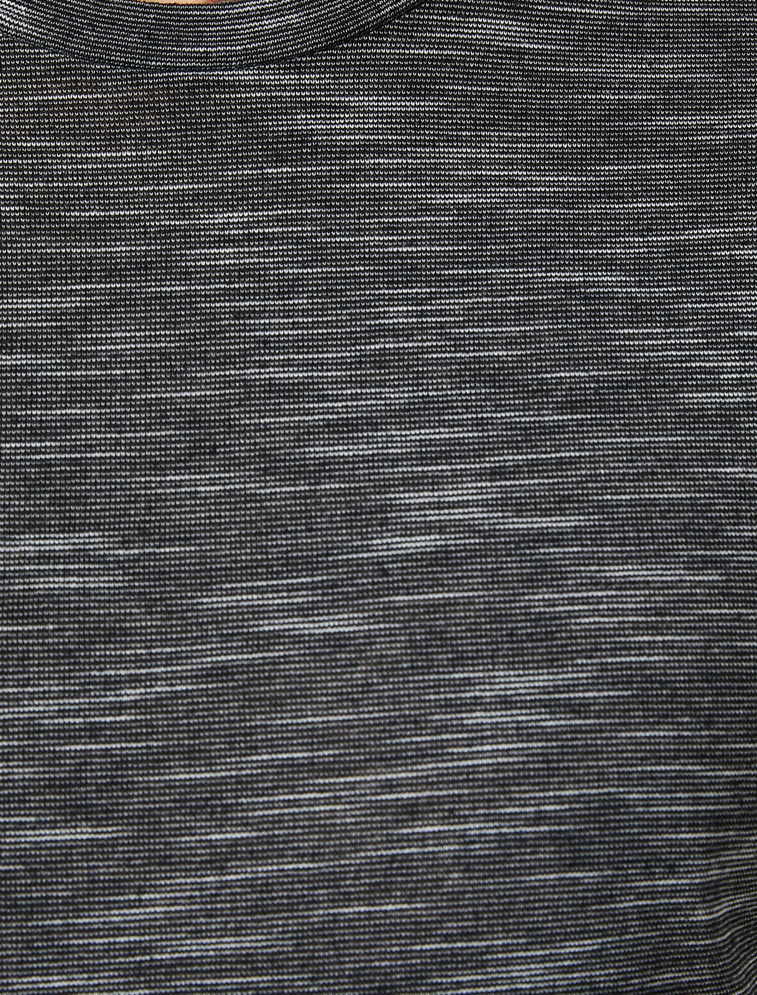   Kırçıllı Basic Tişört