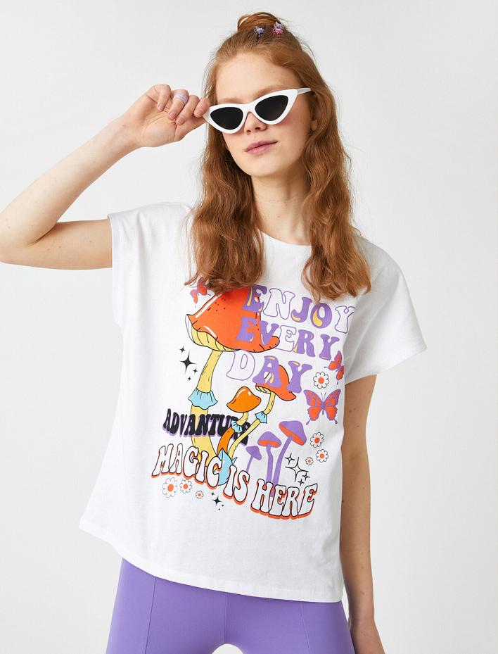  Kısa Kollu Tişört