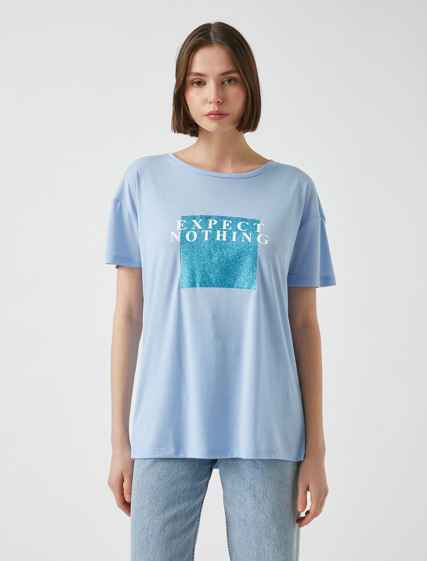   Bisiklet Yaka Kısa Kollu Baskılı Tişört