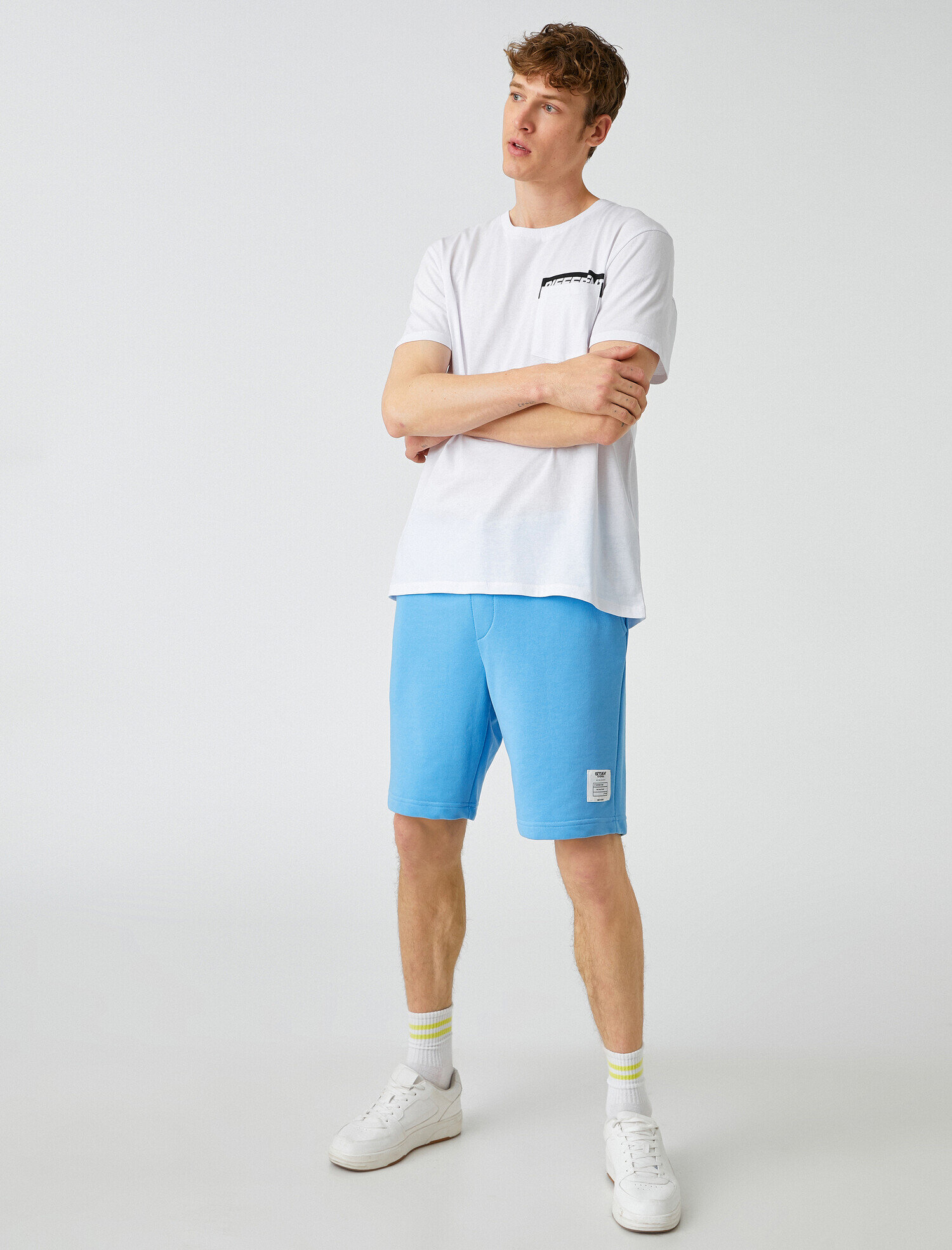   Beli Bağcıklı Şort Etiket Detaylı