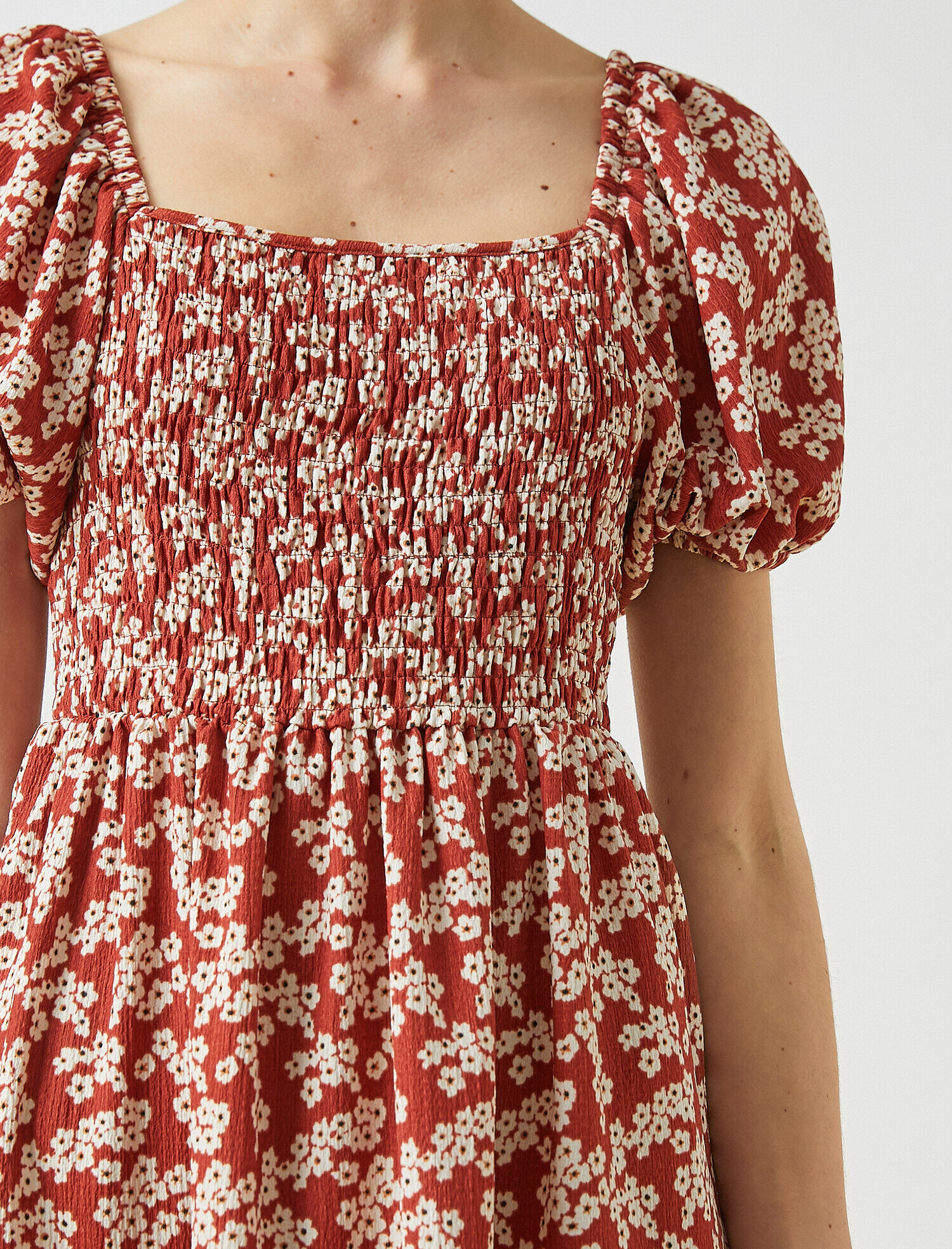   Balon Kollu Midi Elbise