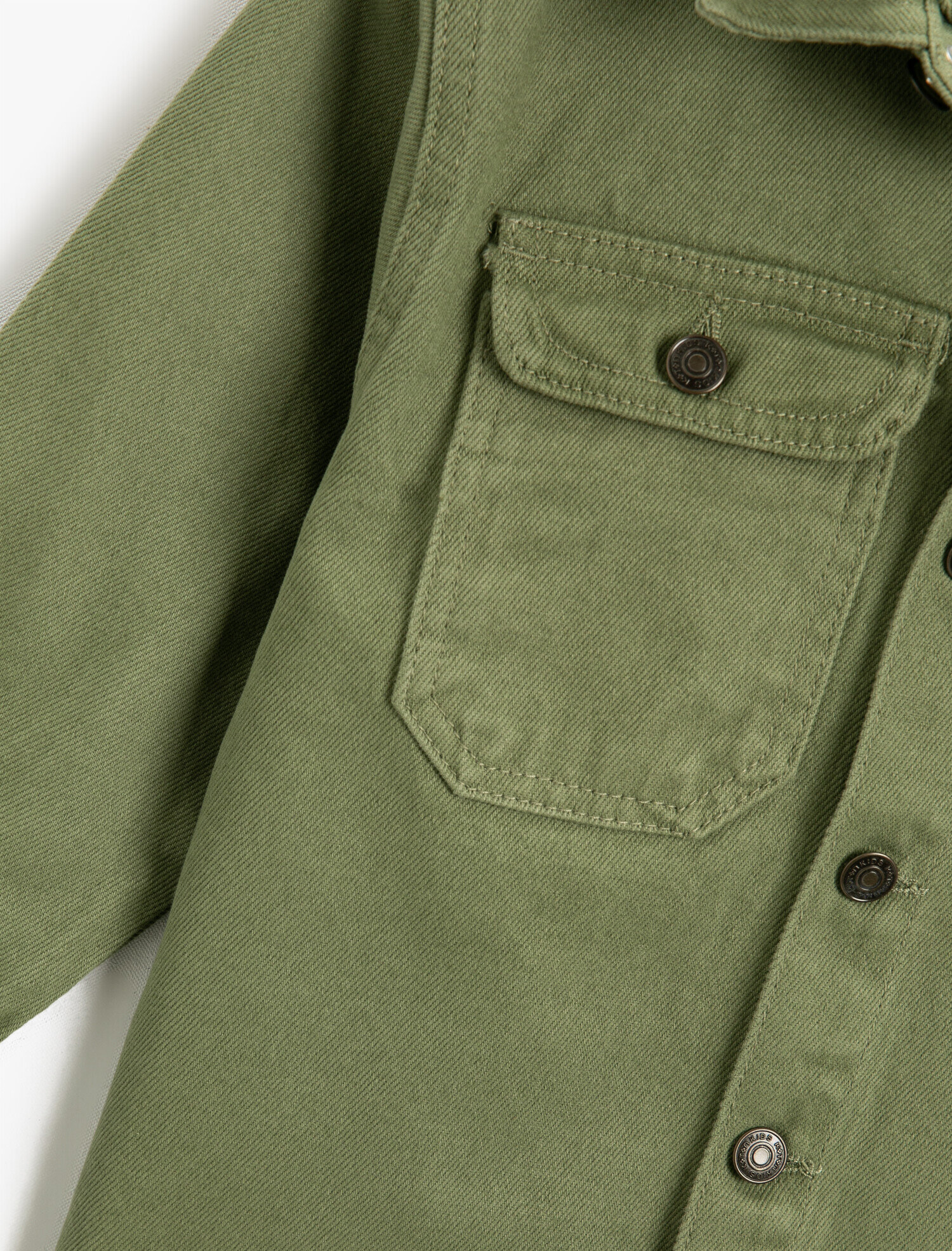  Erkek Çocuk Çıkarılabilir Kapüşonlu Cep Detaylı Düğmeli Pamuklu Ceket