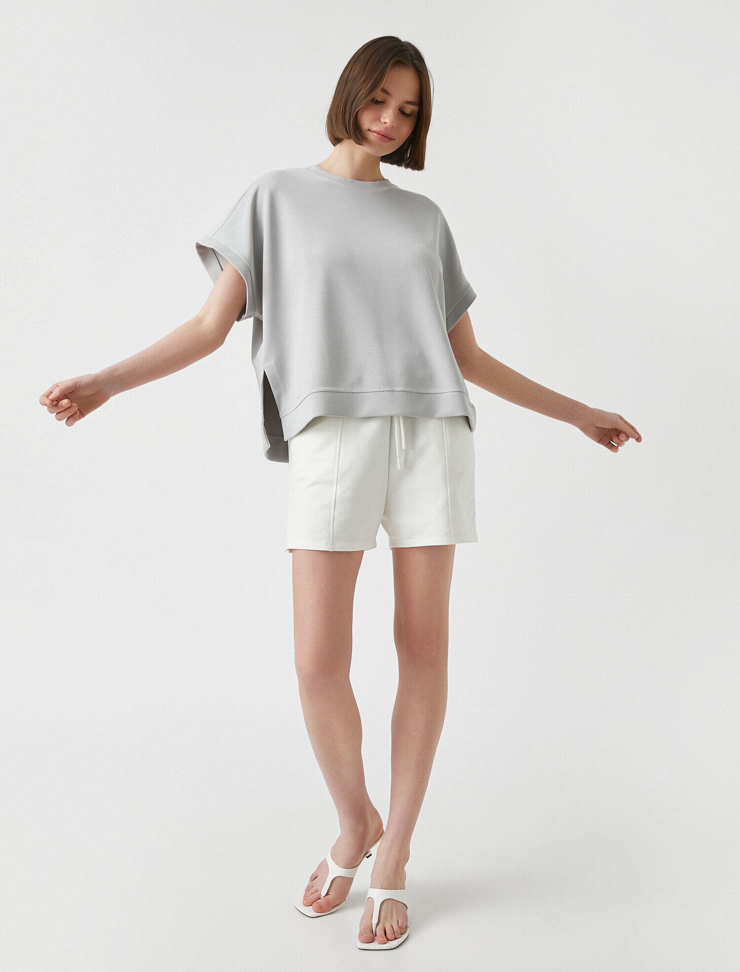   Bisiklet Yaka Kısa Kollu Tişört