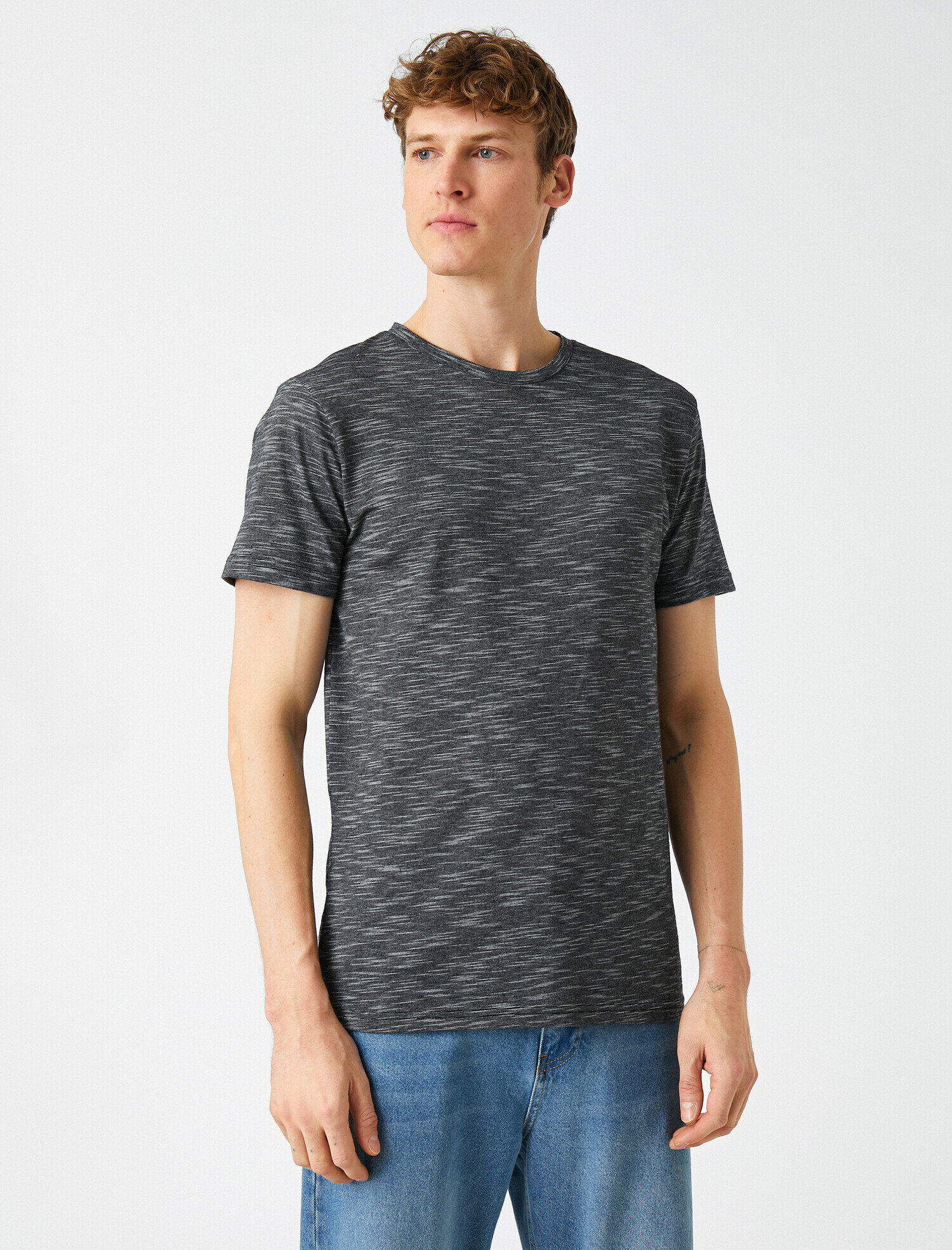   Kırçıllı Basic Tişört