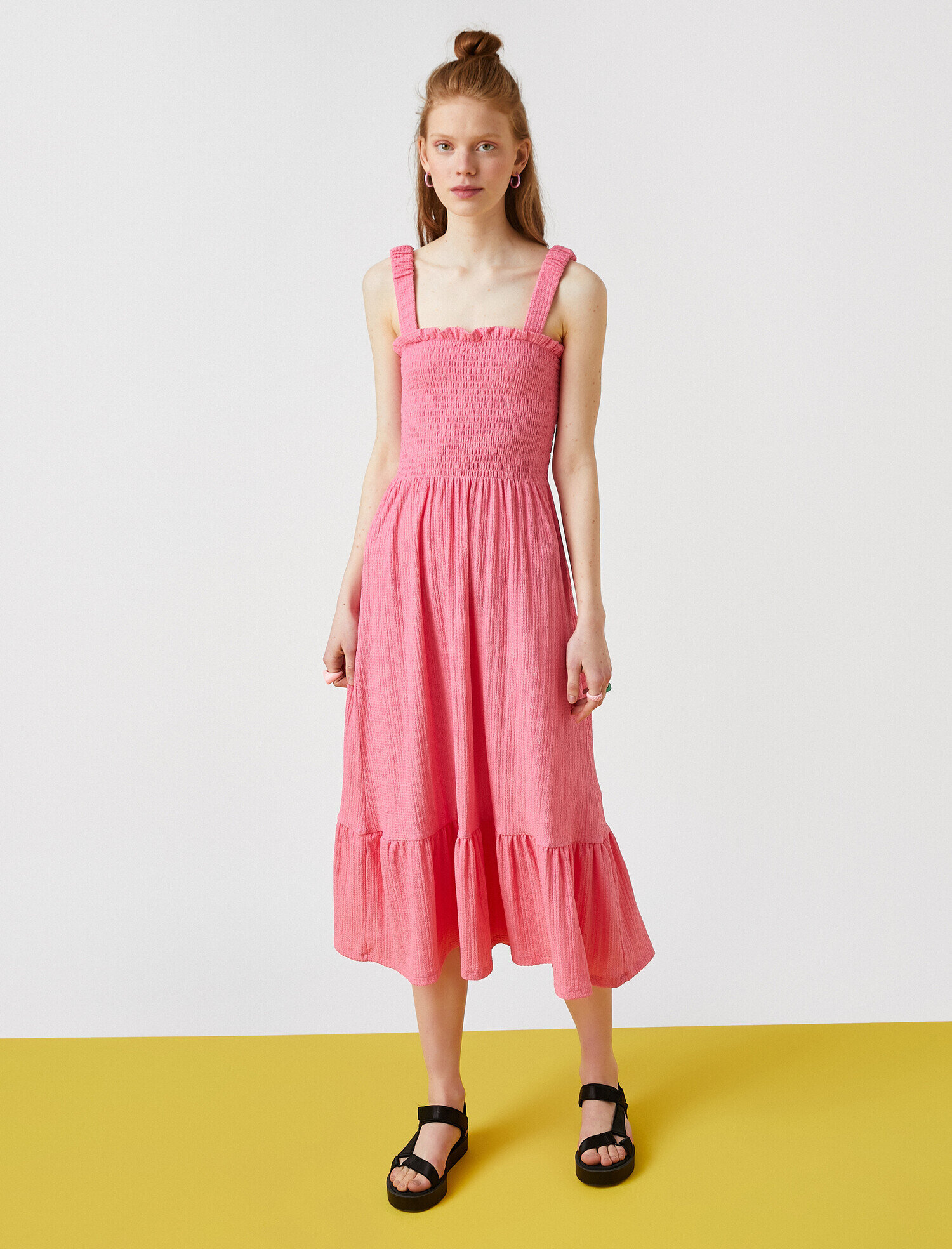   Fırfırlı Uzun Elbise