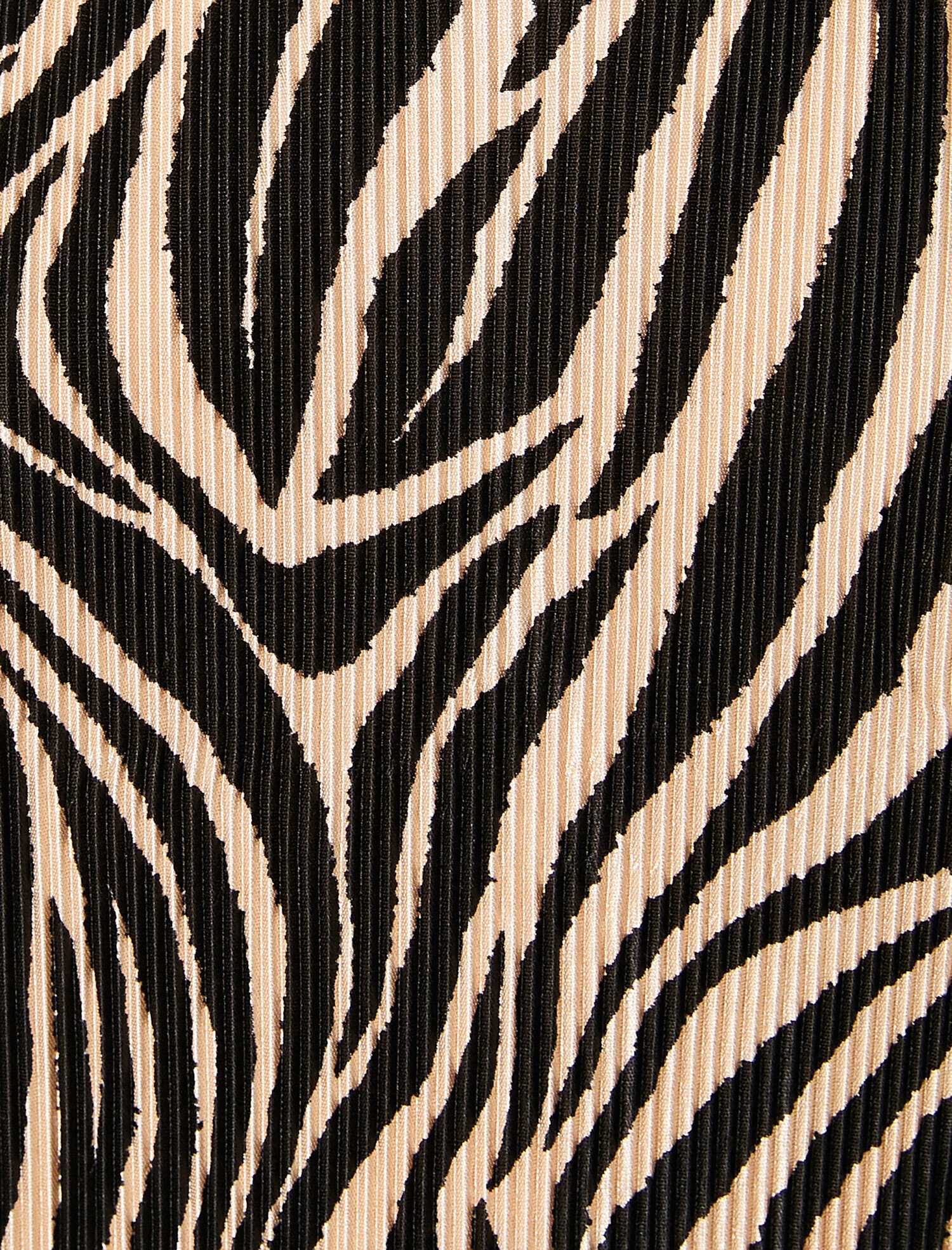 Koton Zebra Desenli V Yaka Atlet. 6
