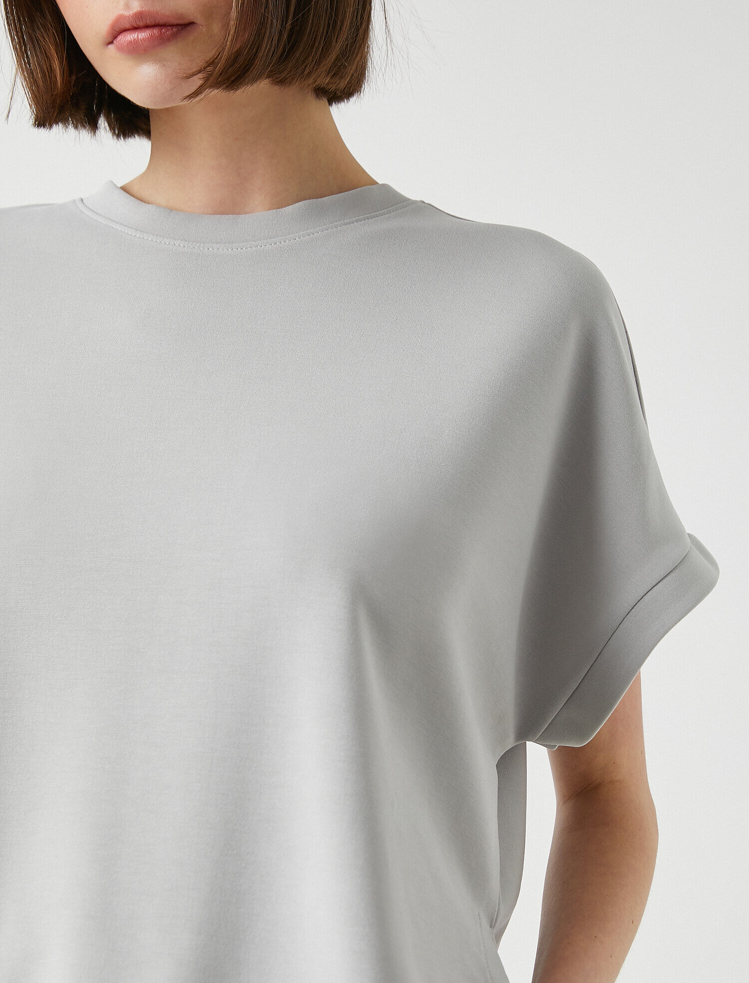   Bisiklet Yaka Kısa Kollu Tişört